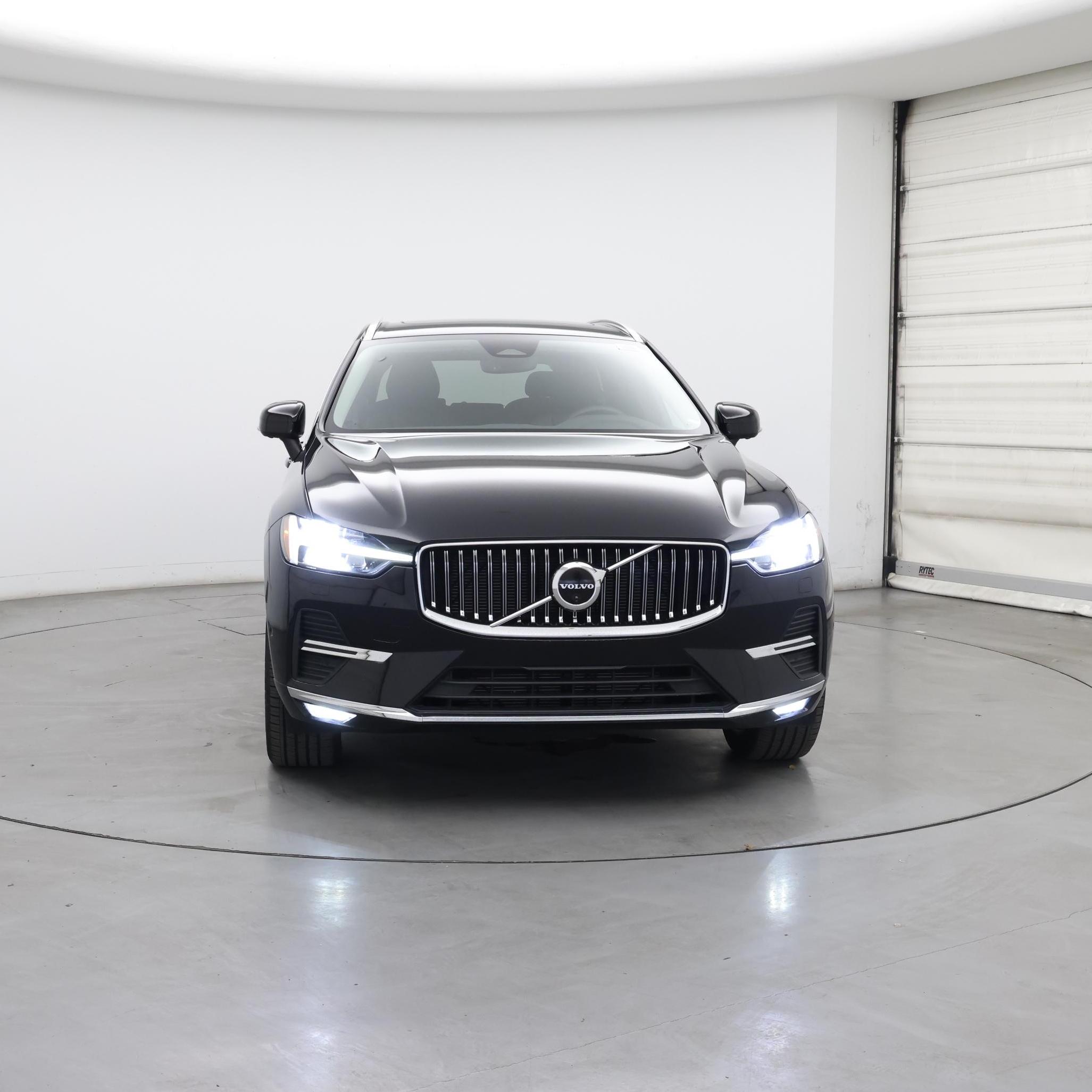 Thumbnail: 2023 Volvo XC60 - 5