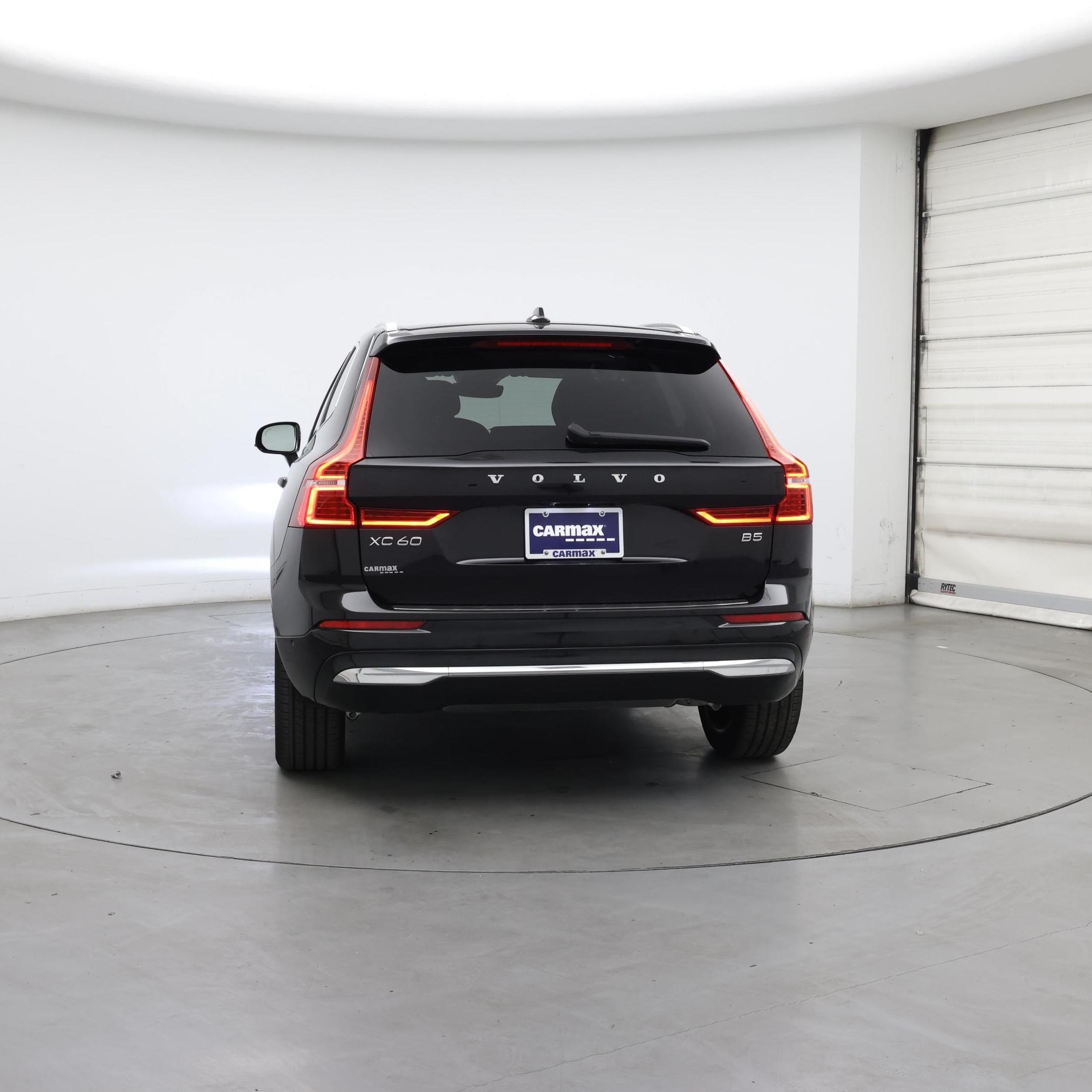 Thumbnail: 2023 Volvo XC60 - 6