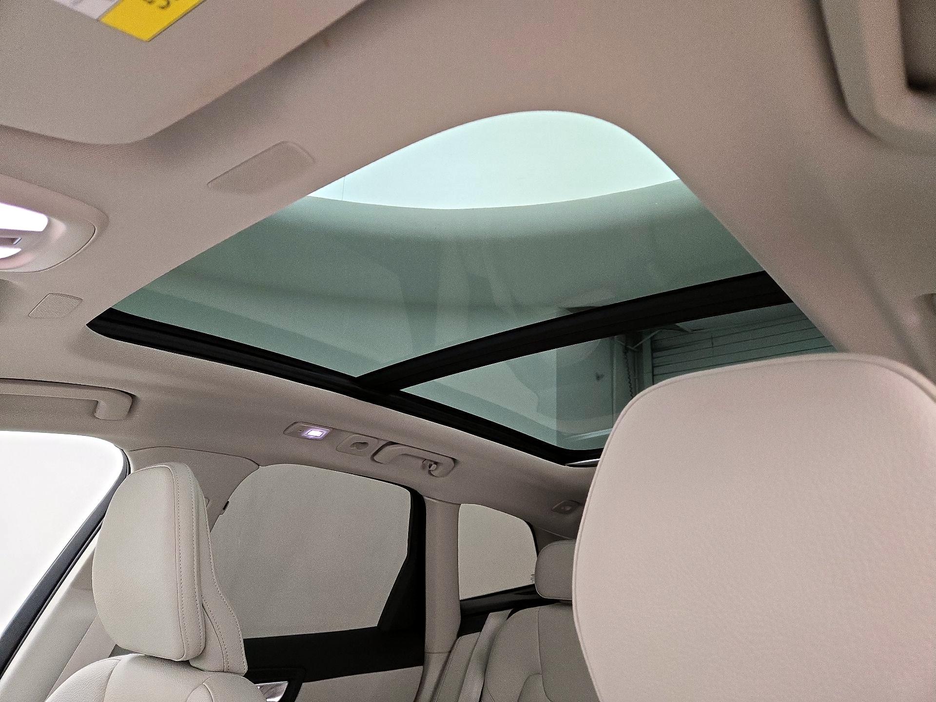 Thumbnail: 2024 Volvo XC60 - 19