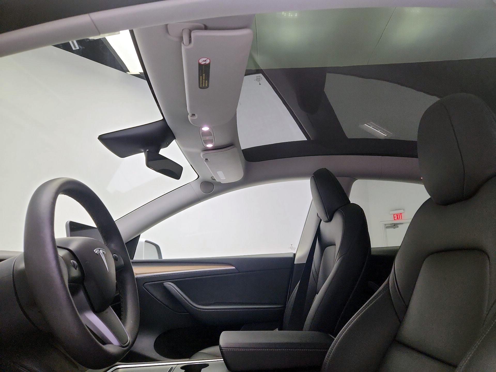 Thumbnail: 2023 Tesla Model Y - 18