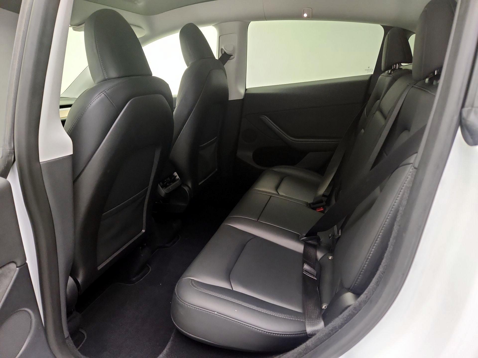 Thumbnail: 2023 Tesla Model Y - 19