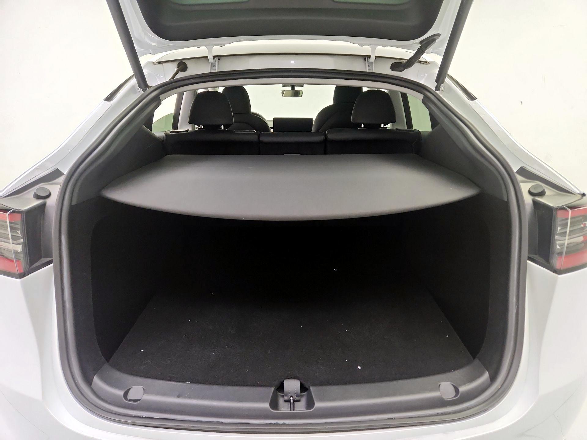 Thumbnail: 2023 Tesla Model Y - 20