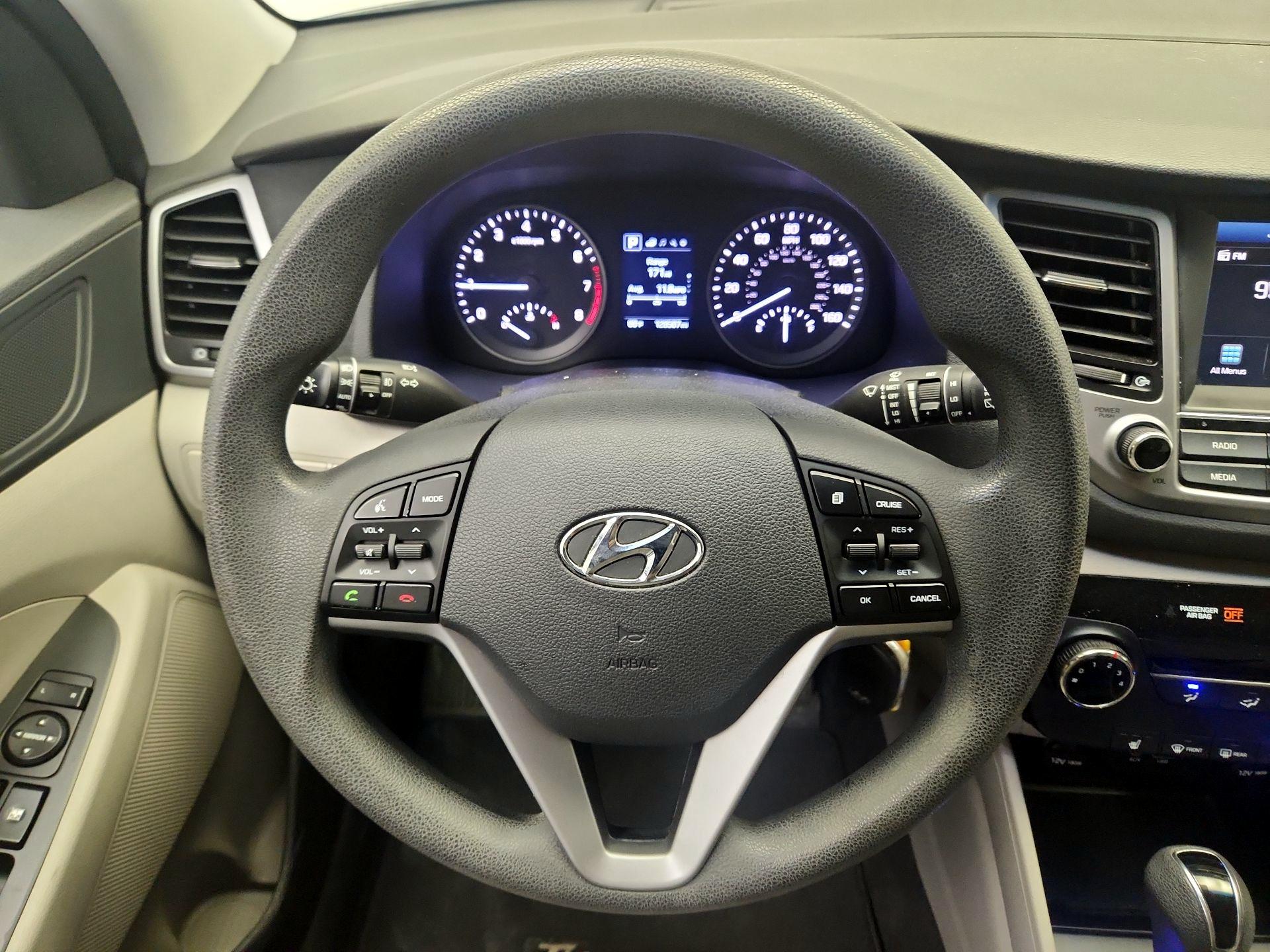 Thumbnail: 2018 Hyundai Tucson - 10