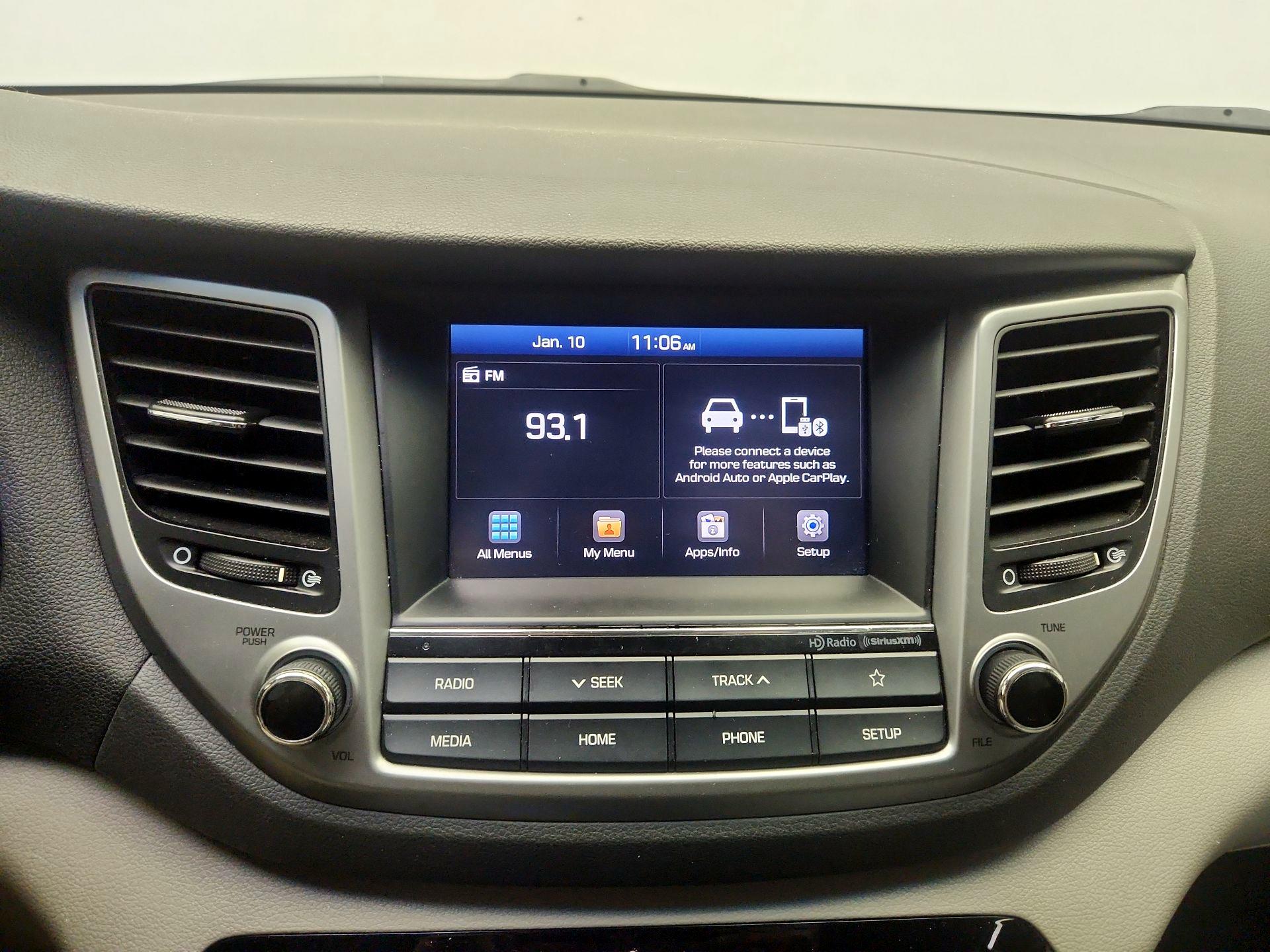 Thumbnail: 2018 Hyundai Tucson - 15