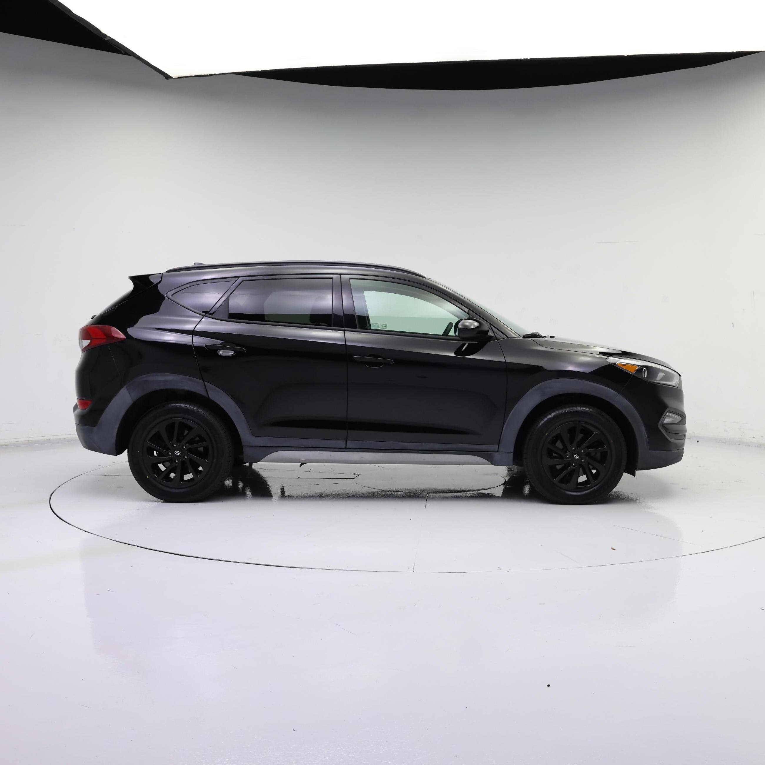 Thumbnail: 2018 Hyundai Tucson - 7