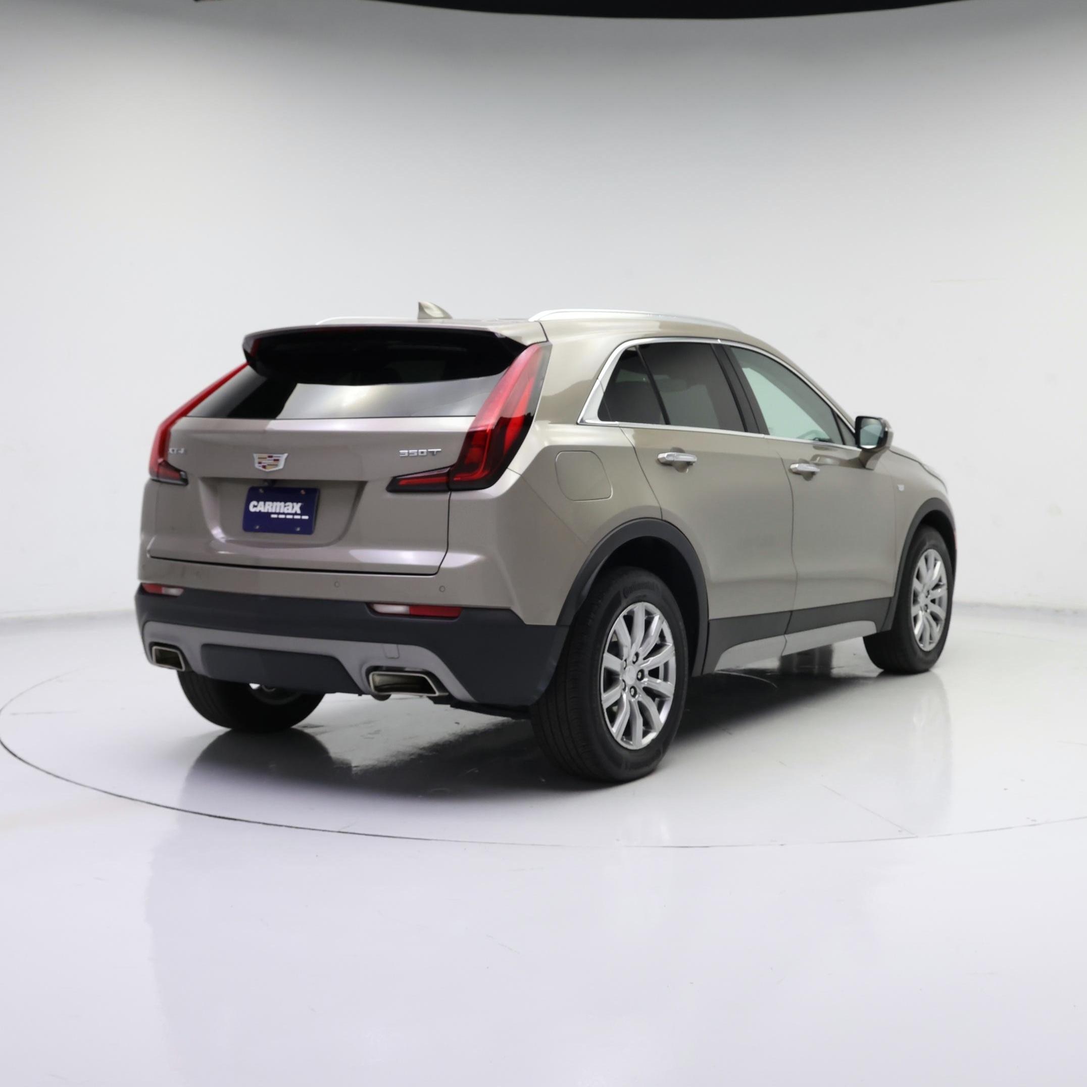 Thumbnail: 2023 Cadillac XT4 - 8