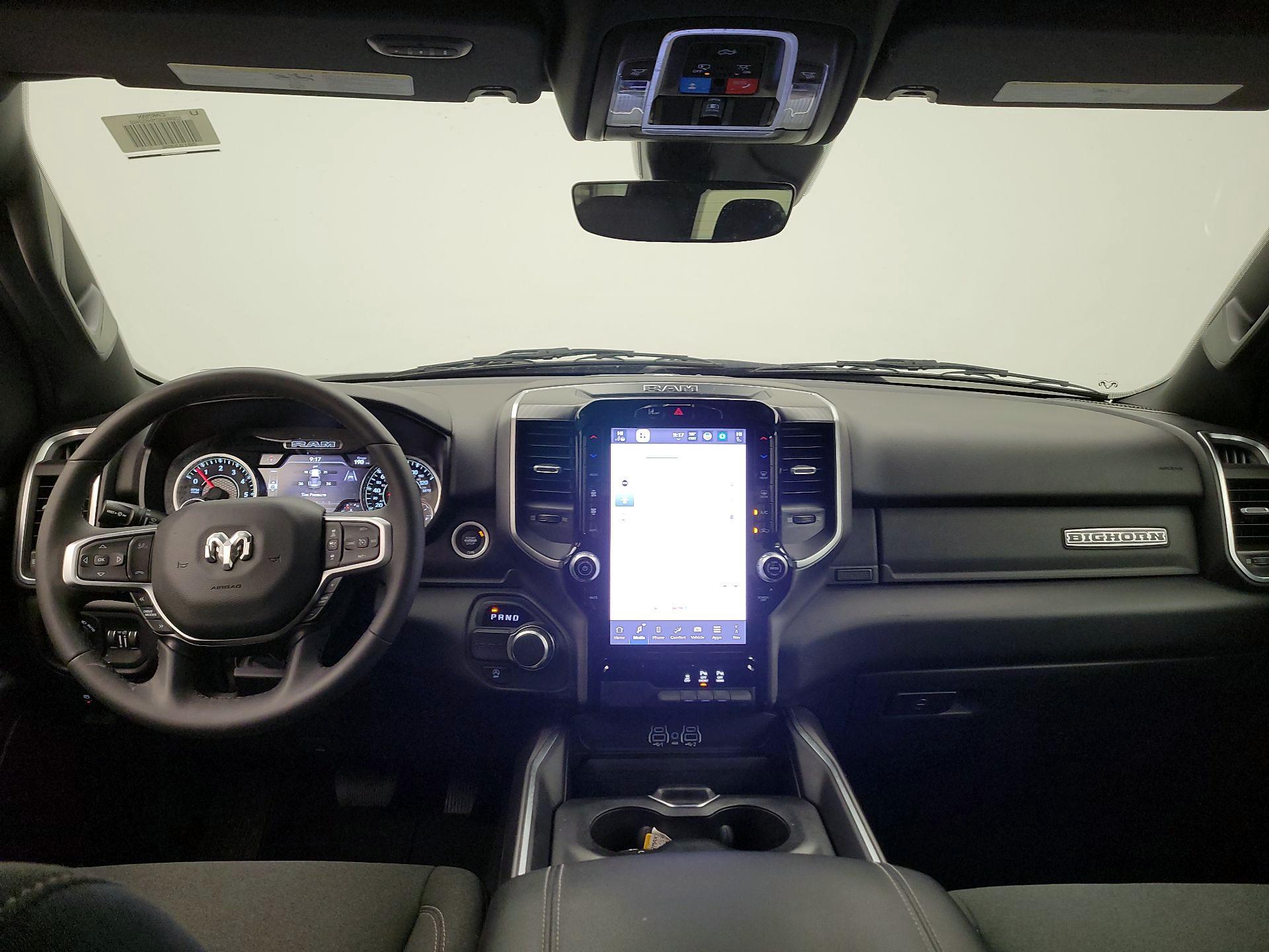 Thumbnail: 2025 RAM 1500 - 9