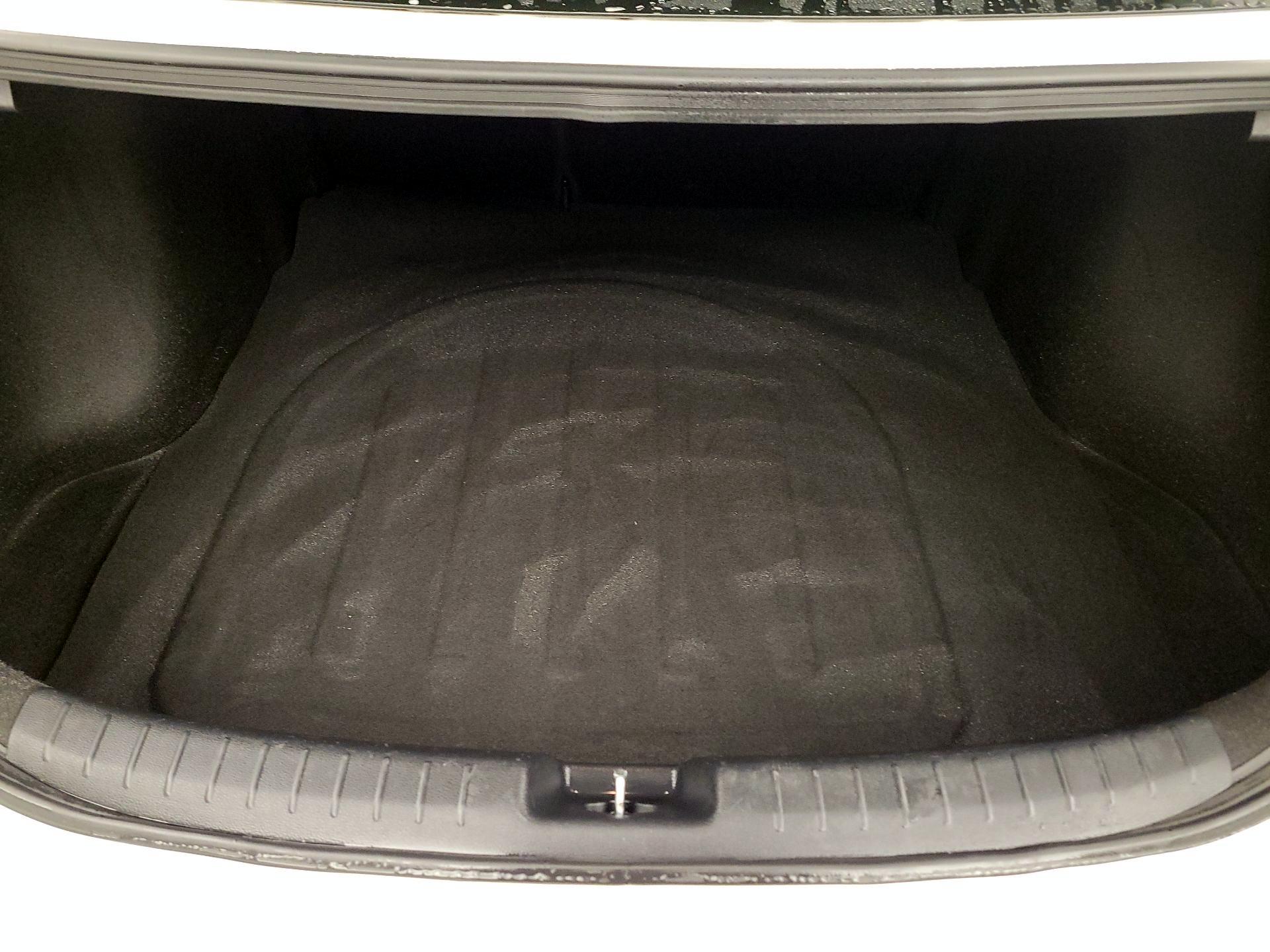 Thumbnail: 2023 Kia Forte - 16