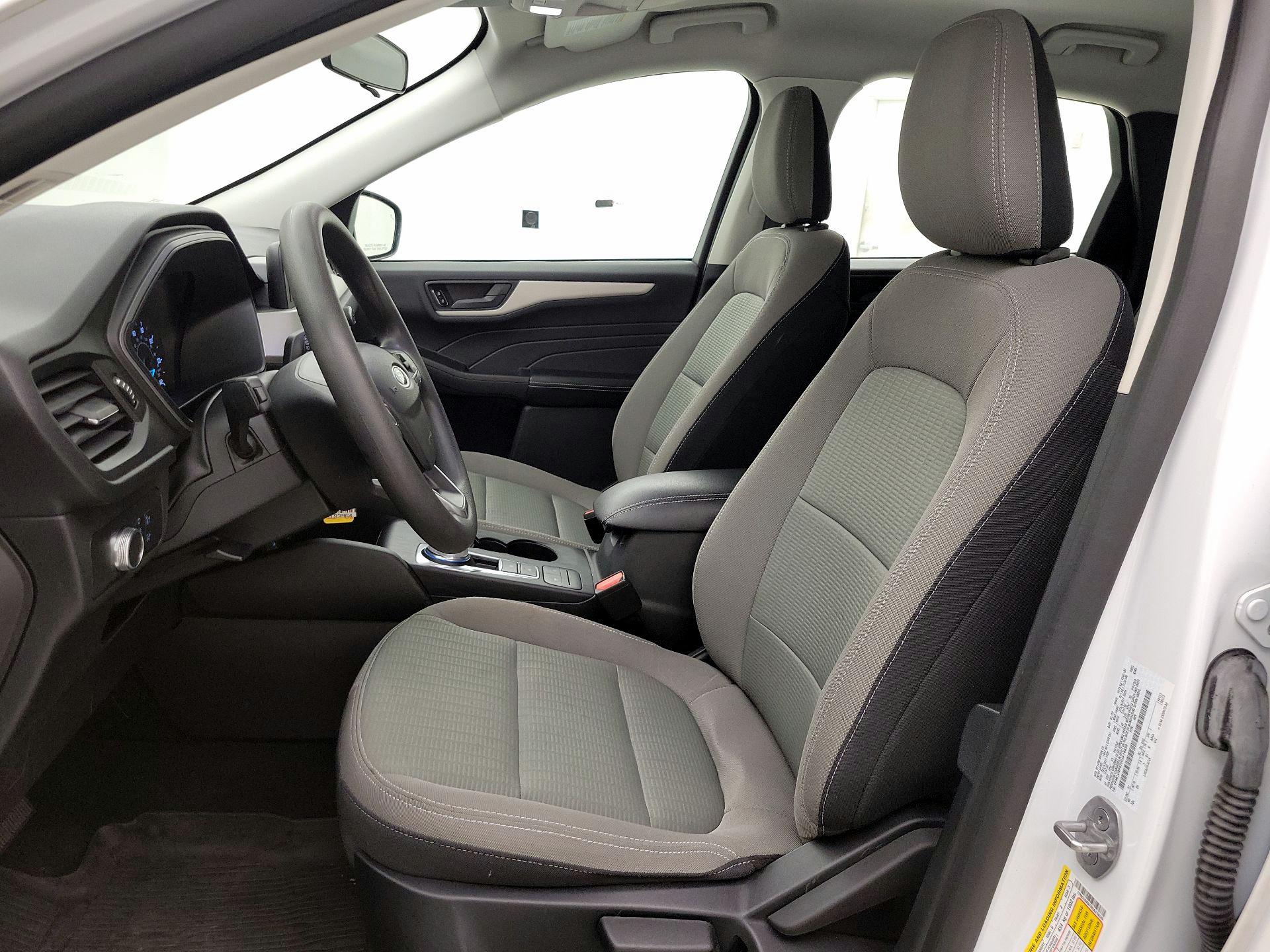 Thumbnail: 2022 Ford Escape - 11