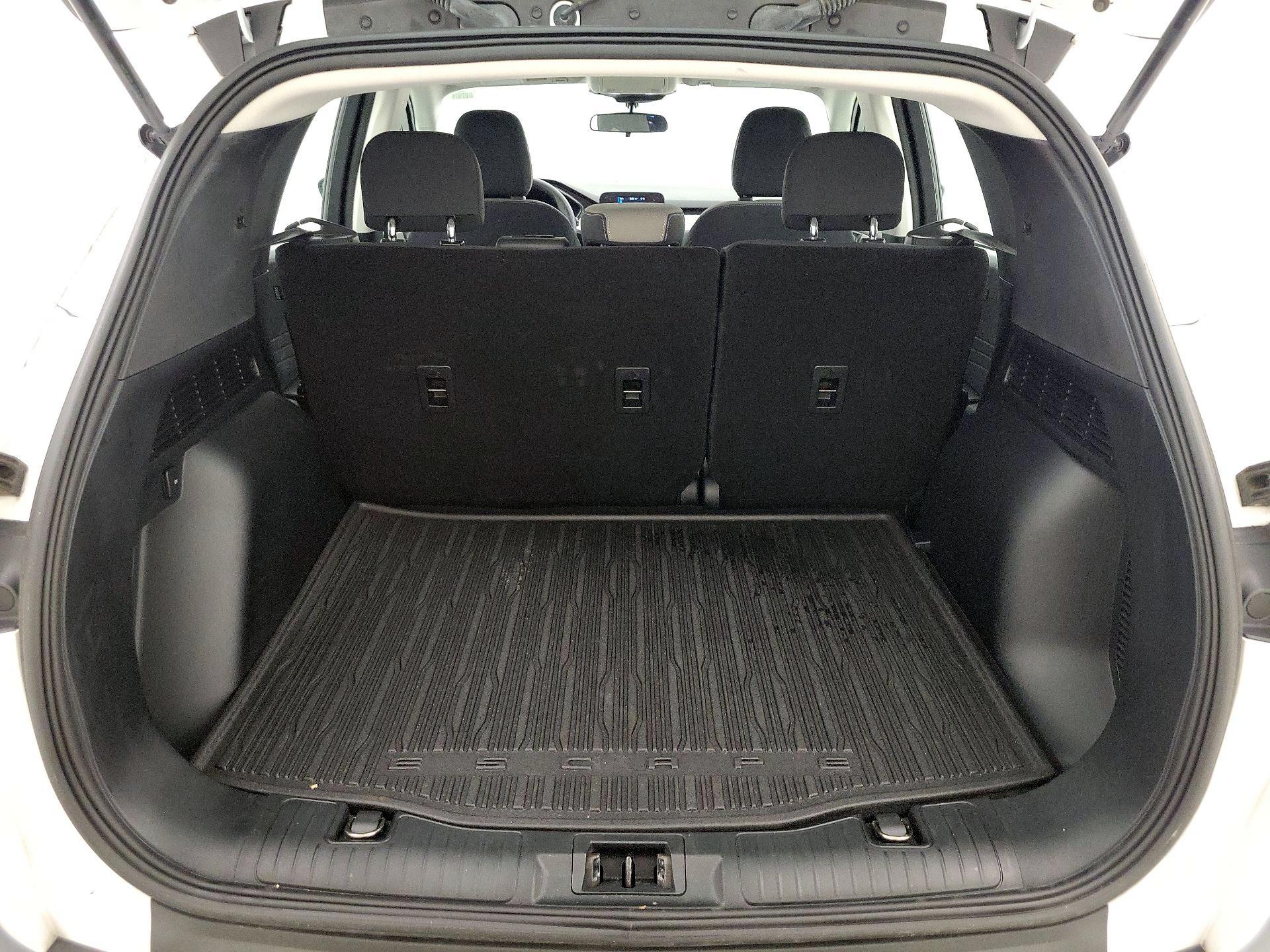 Thumbnail: 2022 Ford Escape - 20