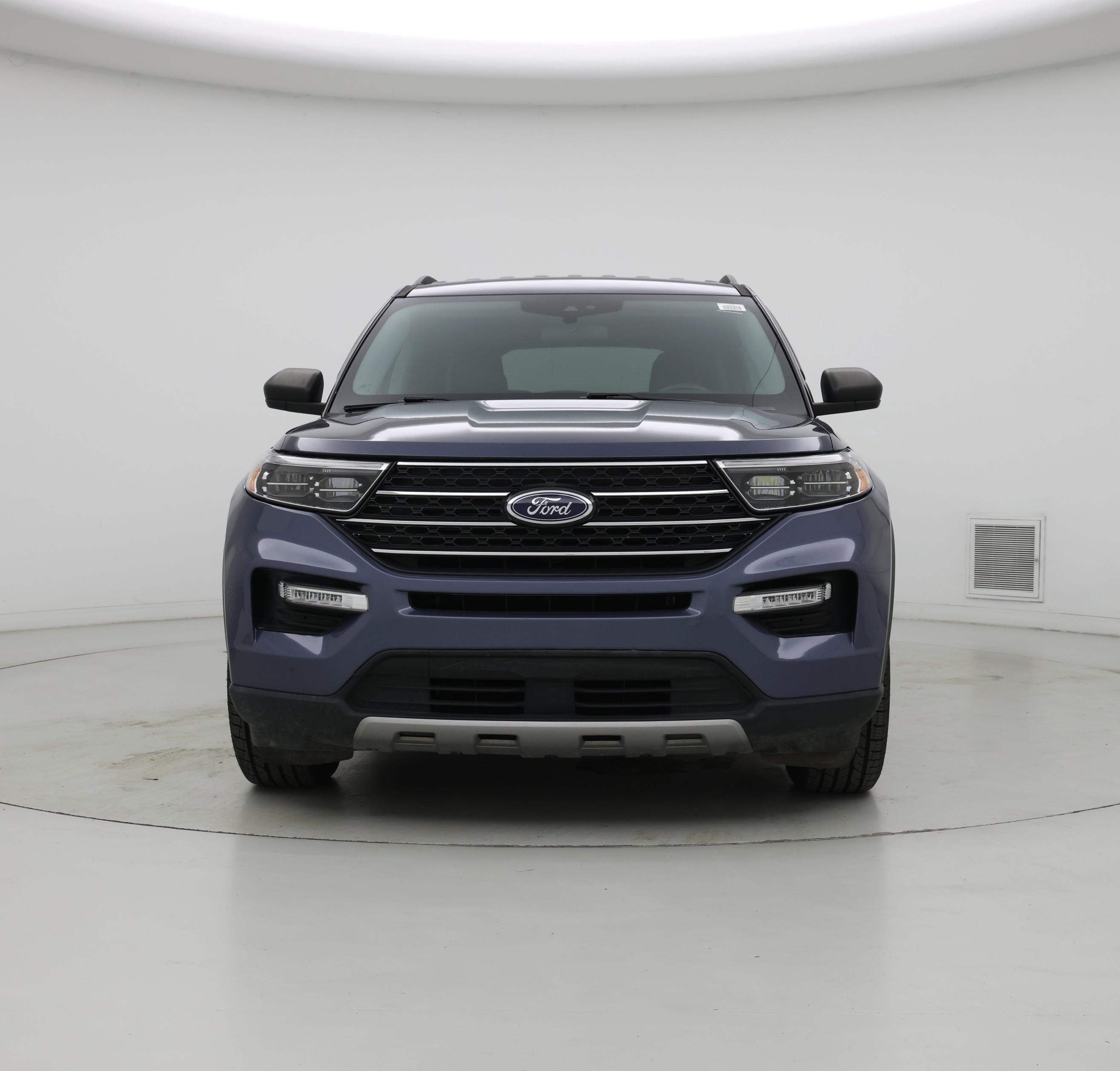 Thumbnail: 2021 Ford Explorer - 5