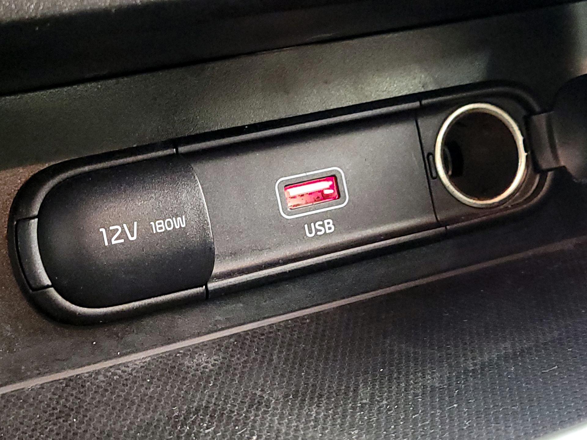 Thumbnail: 2023 Kia Forte - 18