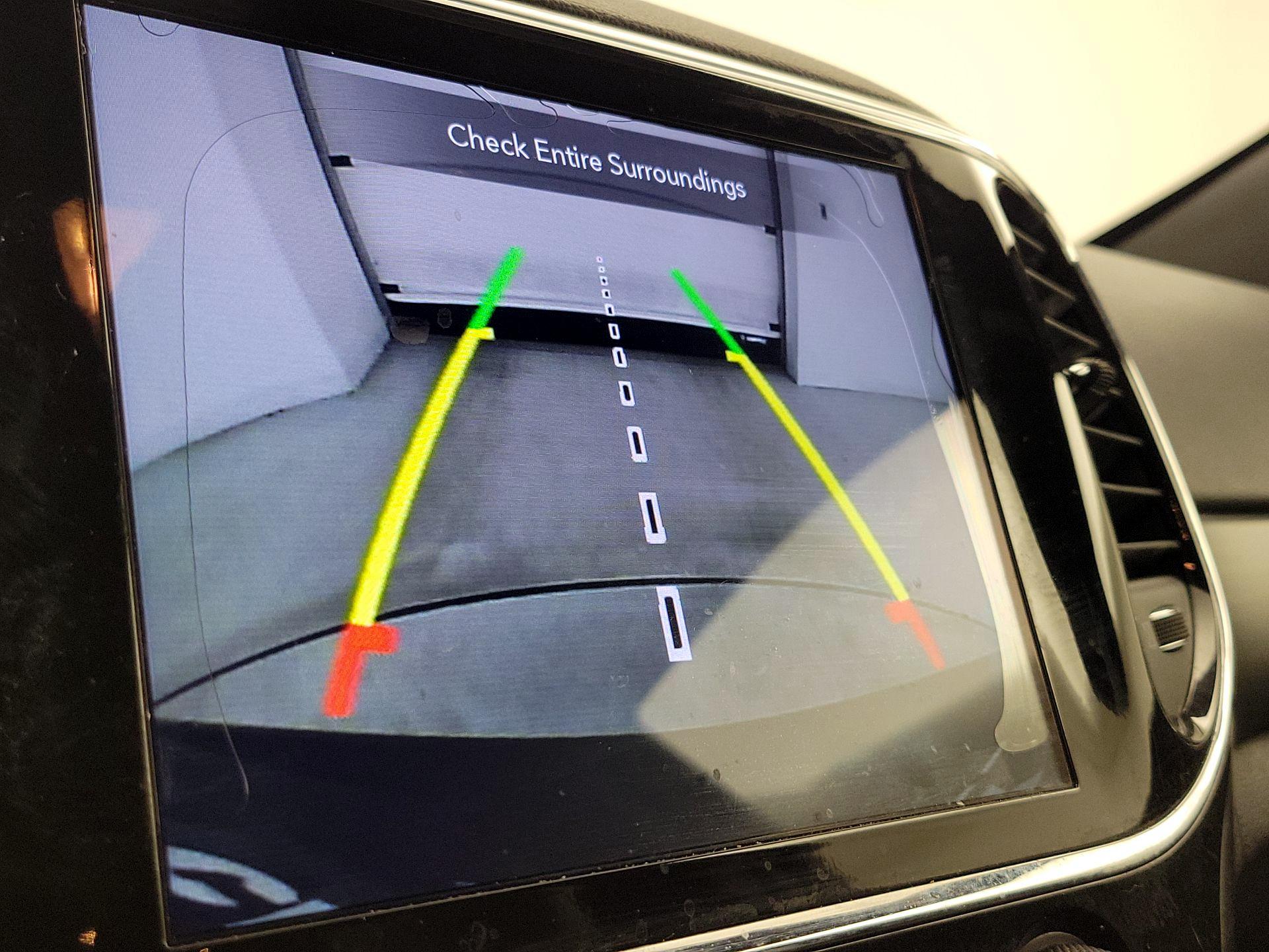 Thumbnail: 2021 Jeep Grand Cherokee - 15