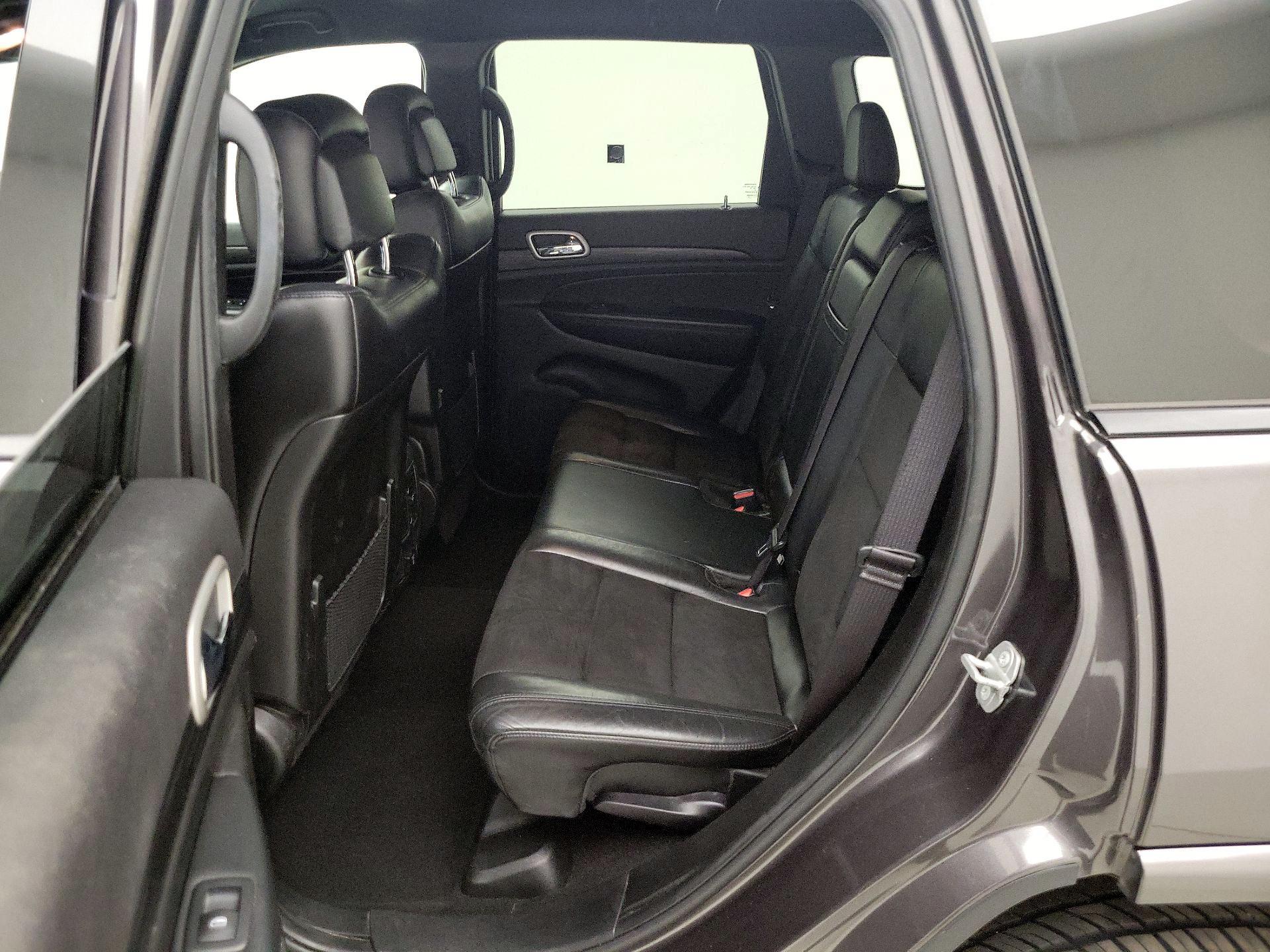 Thumbnail: 2021 Jeep Grand Cherokee - 20