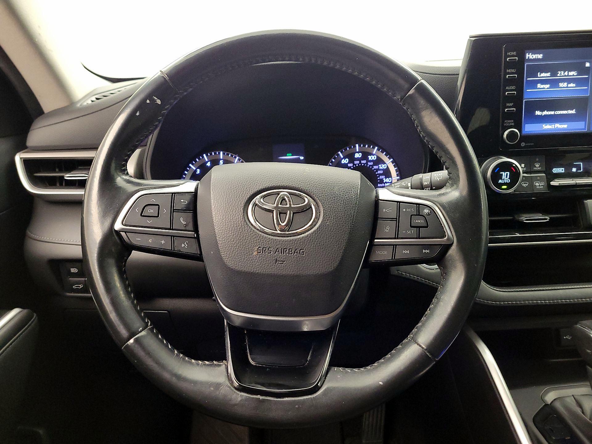 Thumbnail: 2021 Toyota Highlander - 10