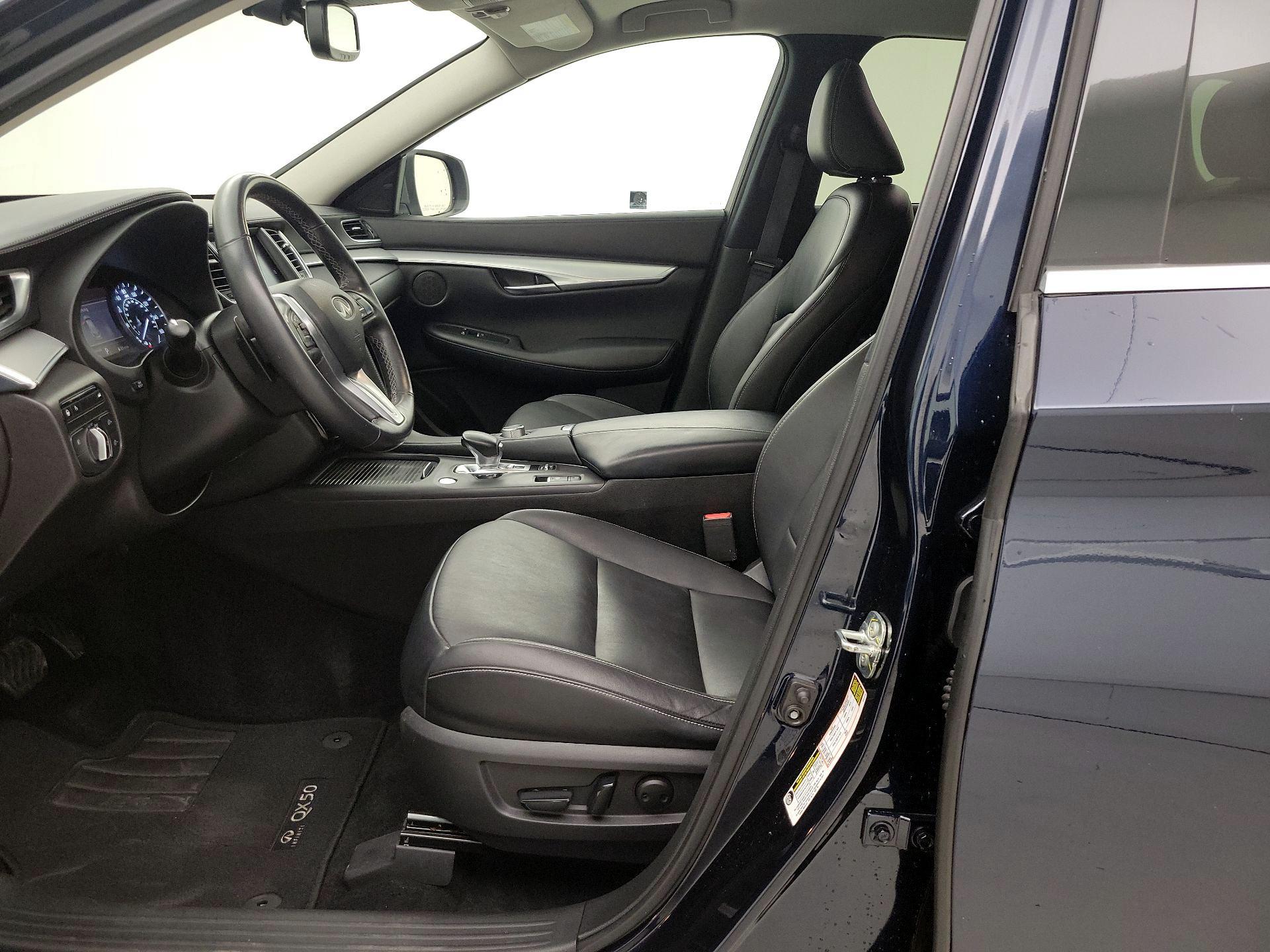 Thumbnail: 2021 INFINITI QX50 - 11