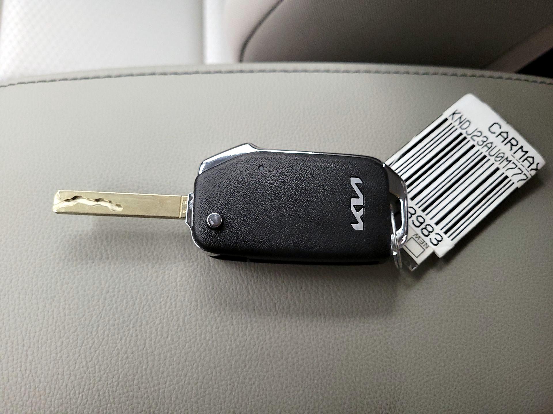 Thumbnail: 2021 Kia Soul - 18