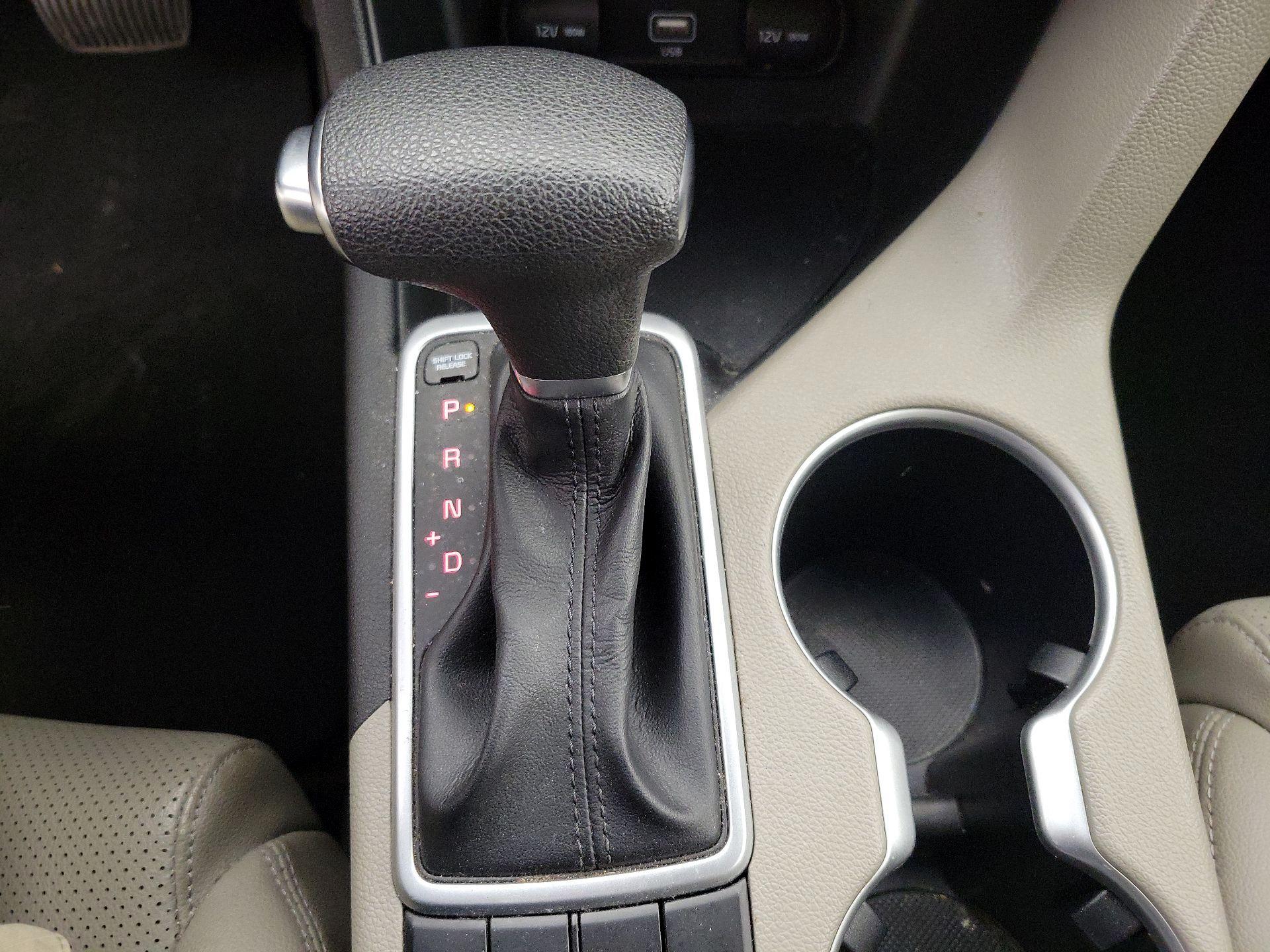 Thumbnail: 2021 Kia Sportage - 17