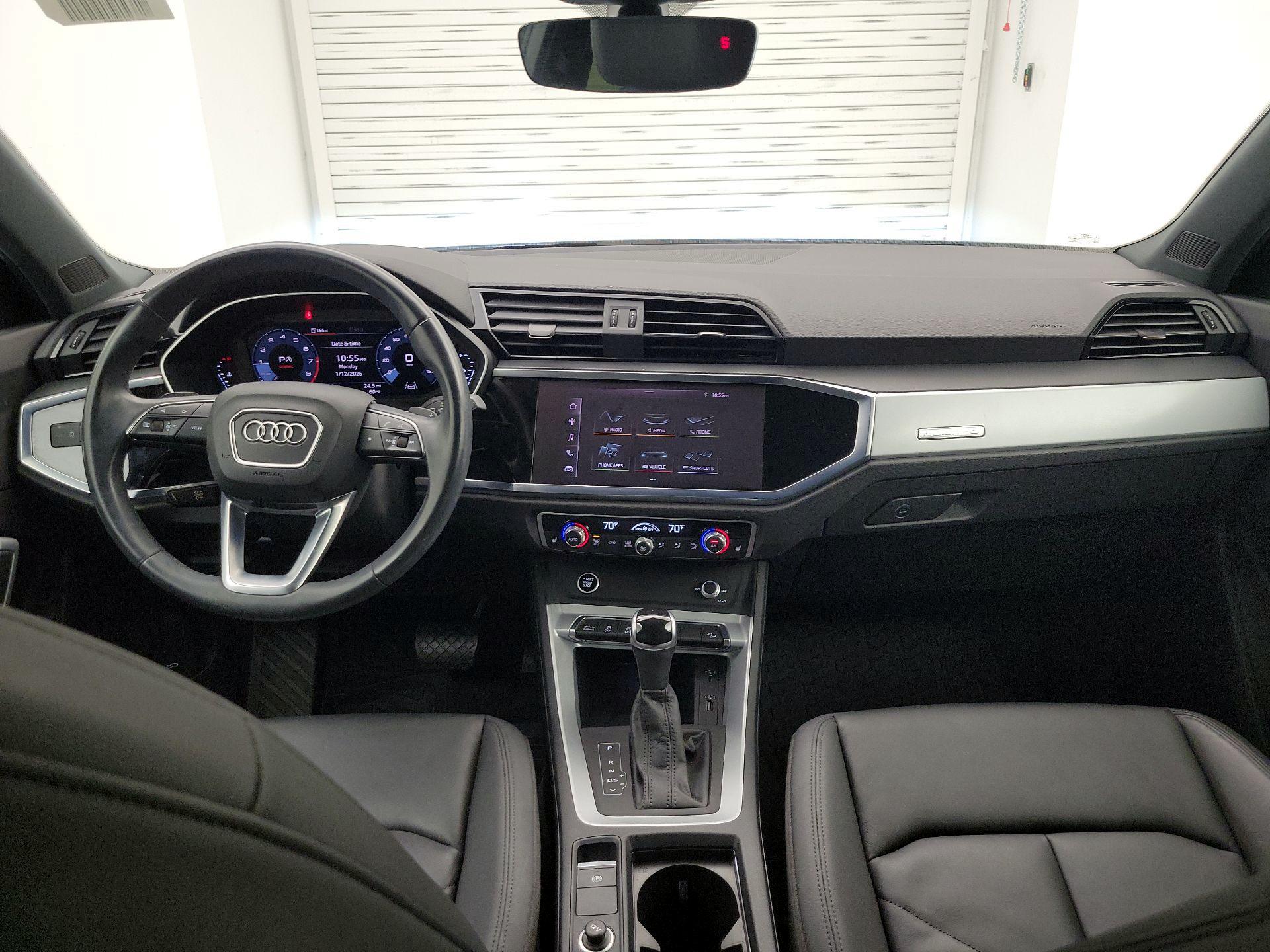 Thumbnail: 2021 Audi Q3 - 9