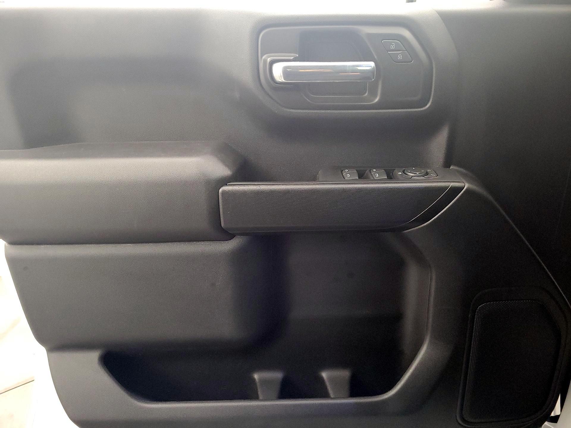 Thumbnail: 2022 Chevrolet Silverado 1500 - 12