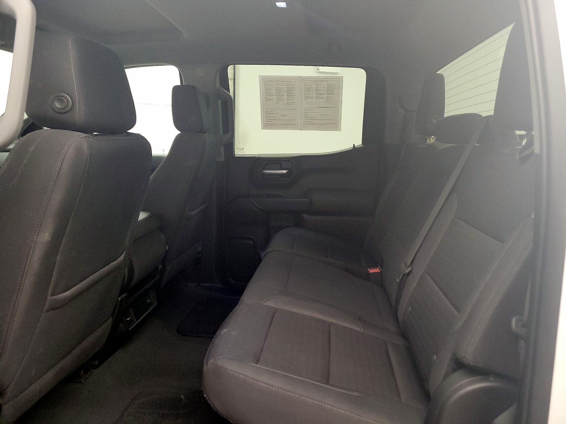 Thumbnail: 2022 Chevrolet Silverado 1500 - 19