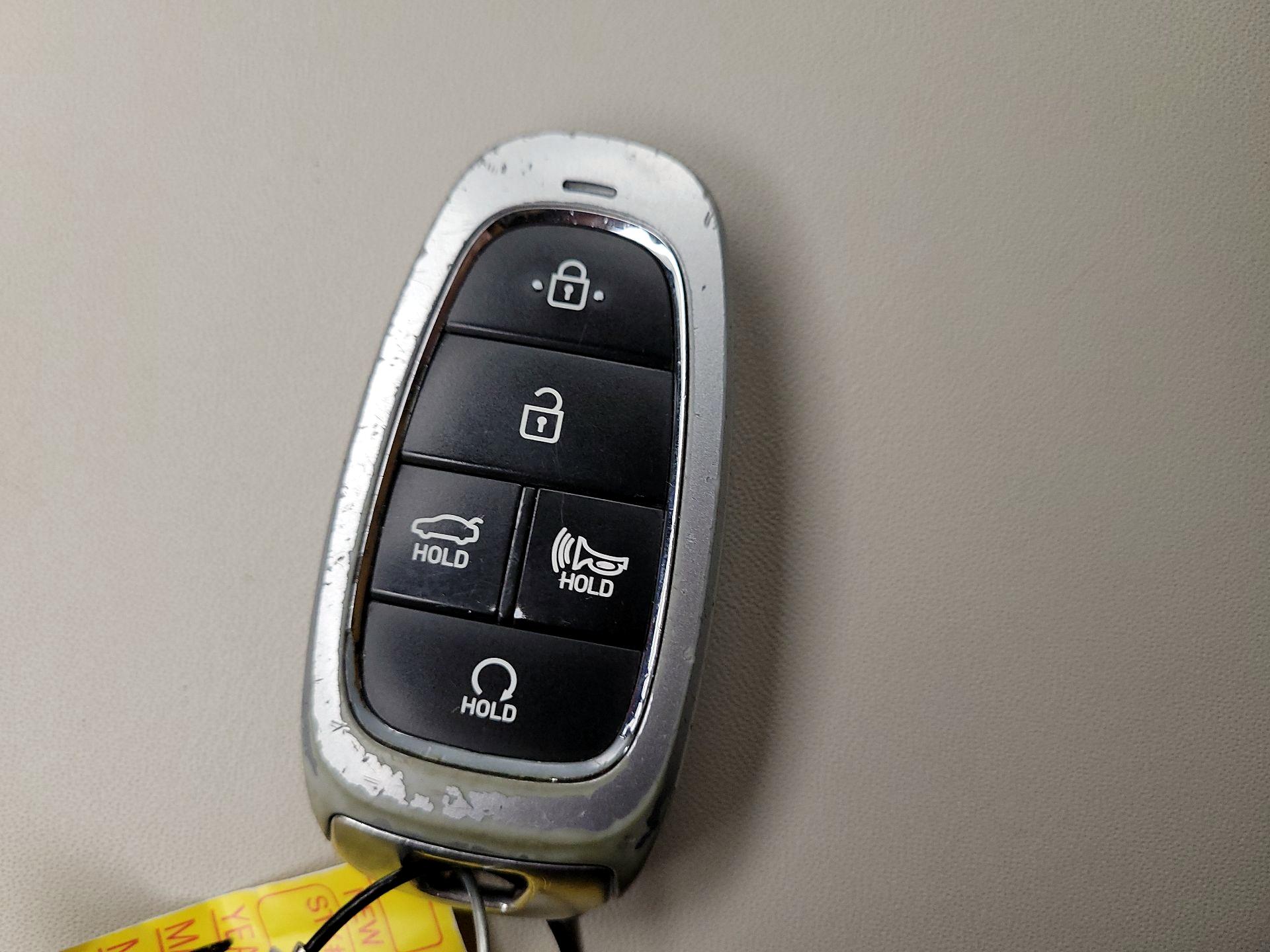 Thumbnail: 2021 Hyundai Sonata - 18