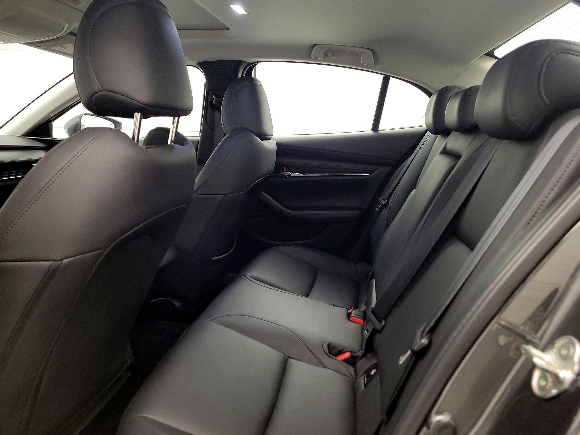 Thumbnail: 2021 Mazda Mazda3 - 19