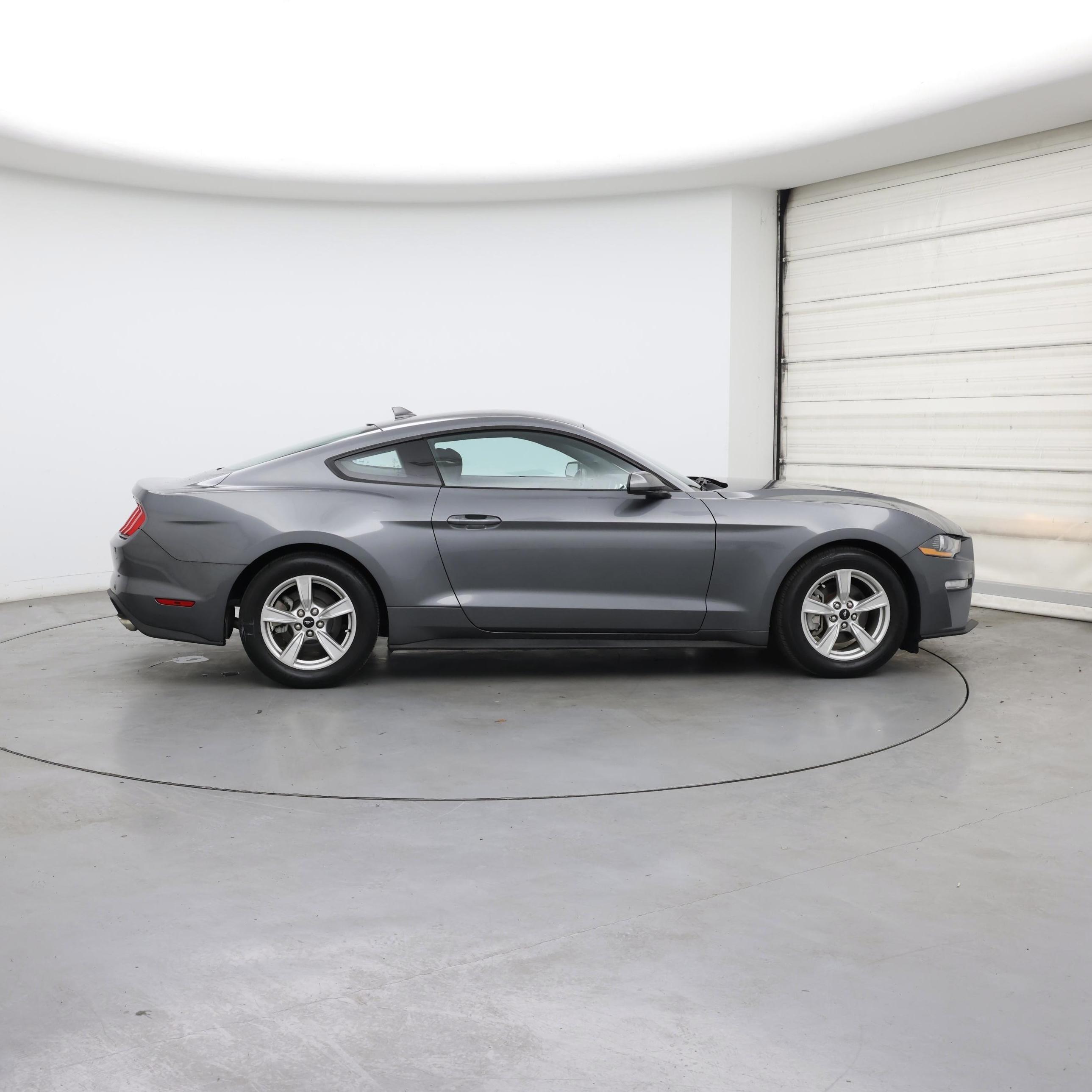 Thumbnail: 2022 Ford Mustang - 7