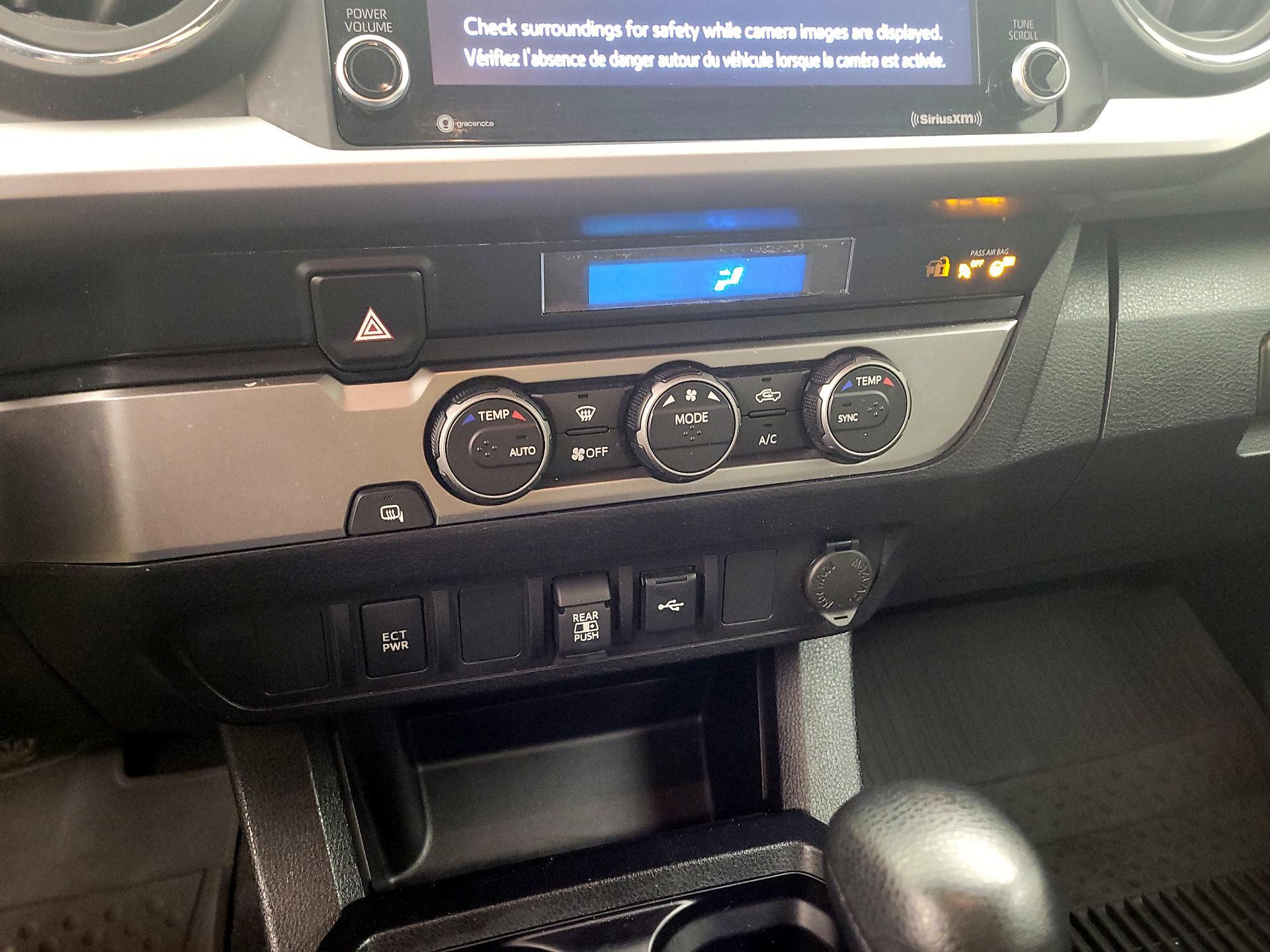 Thumbnail: 2022 Toyota Tacoma - 16