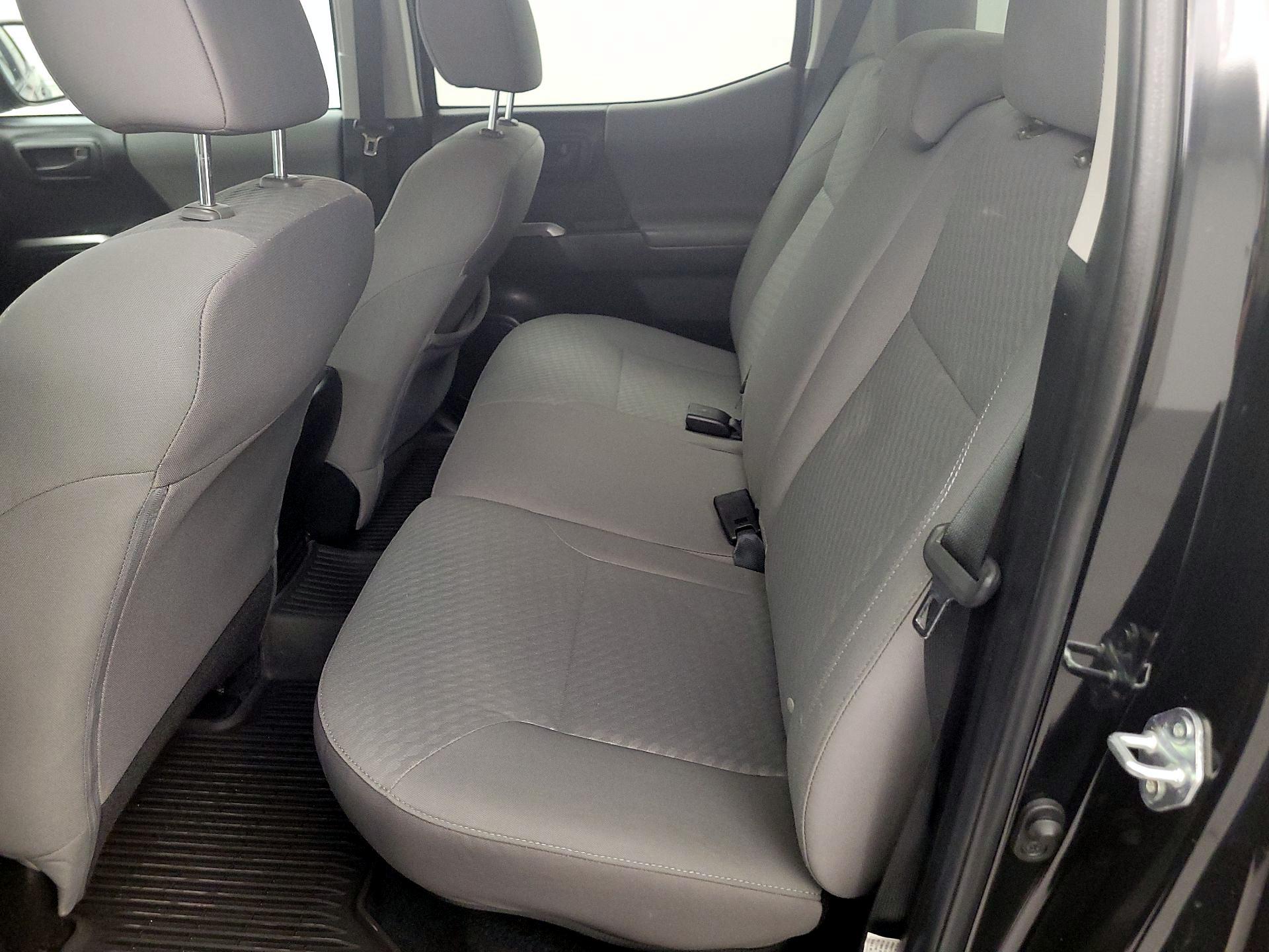 Thumbnail: 2022 Toyota Tacoma - 19