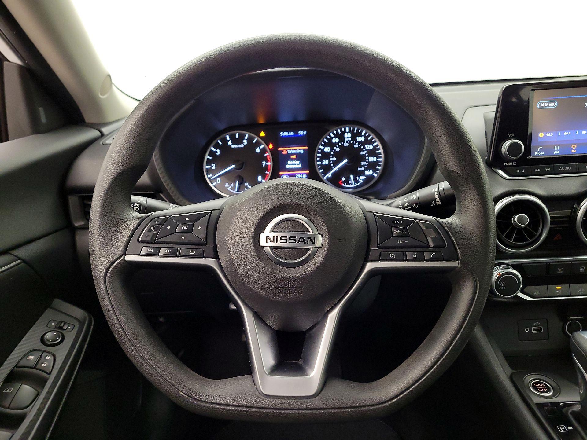 Thumbnail: 2022 Nissan Sentra - 10