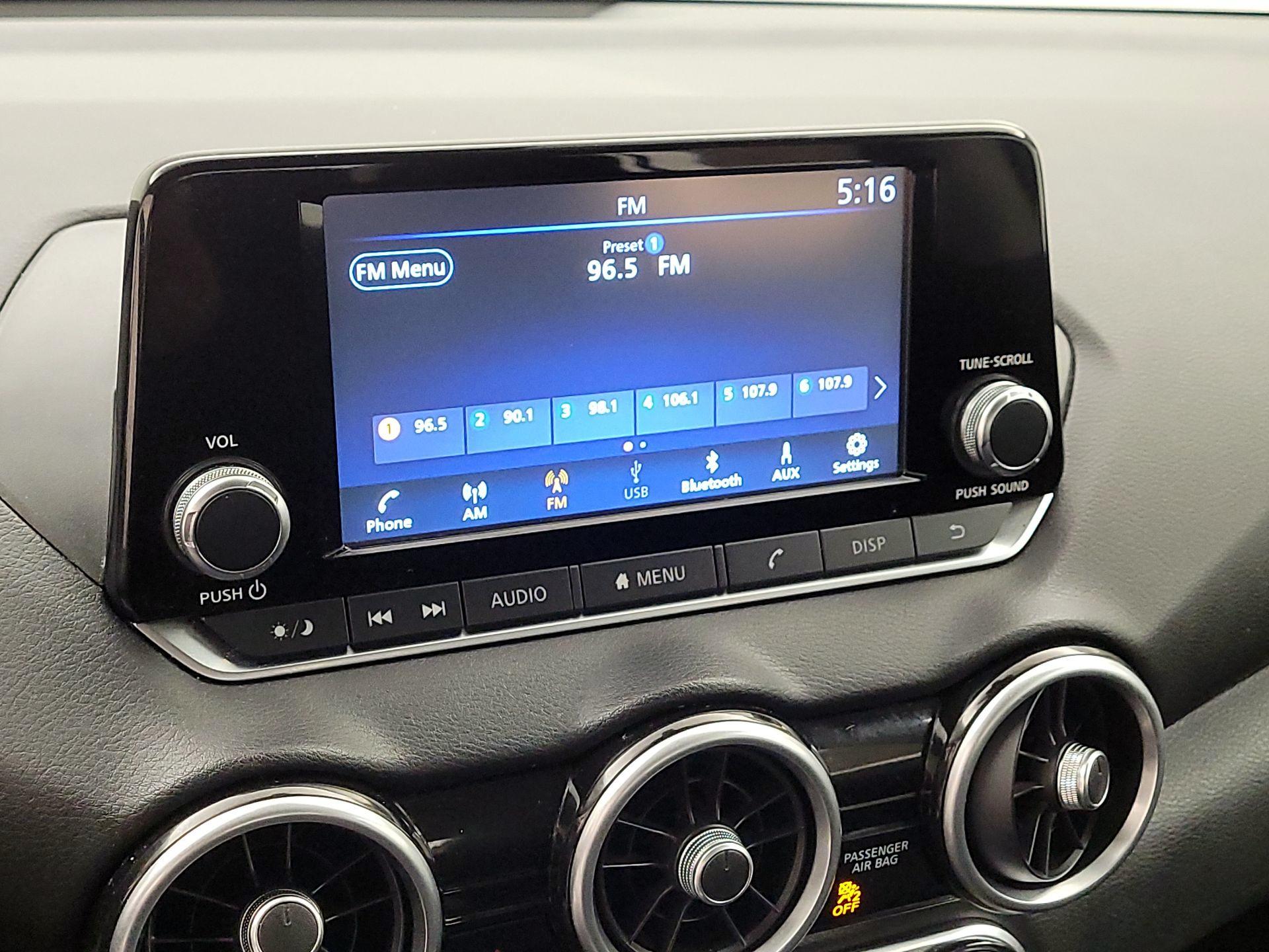 Thumbnail: 2022 Nissan Sentra - 15