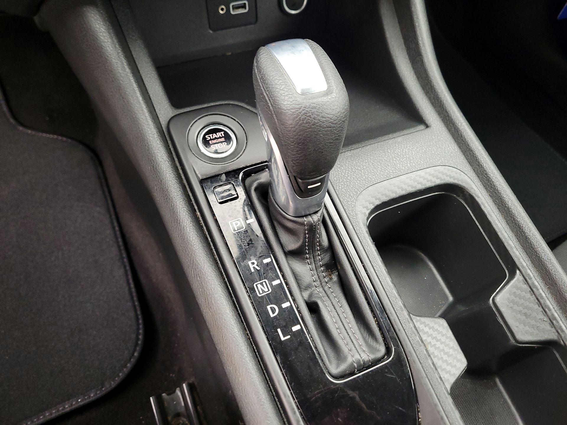 Thumbnail: 2022 Nissan Sentra - 17