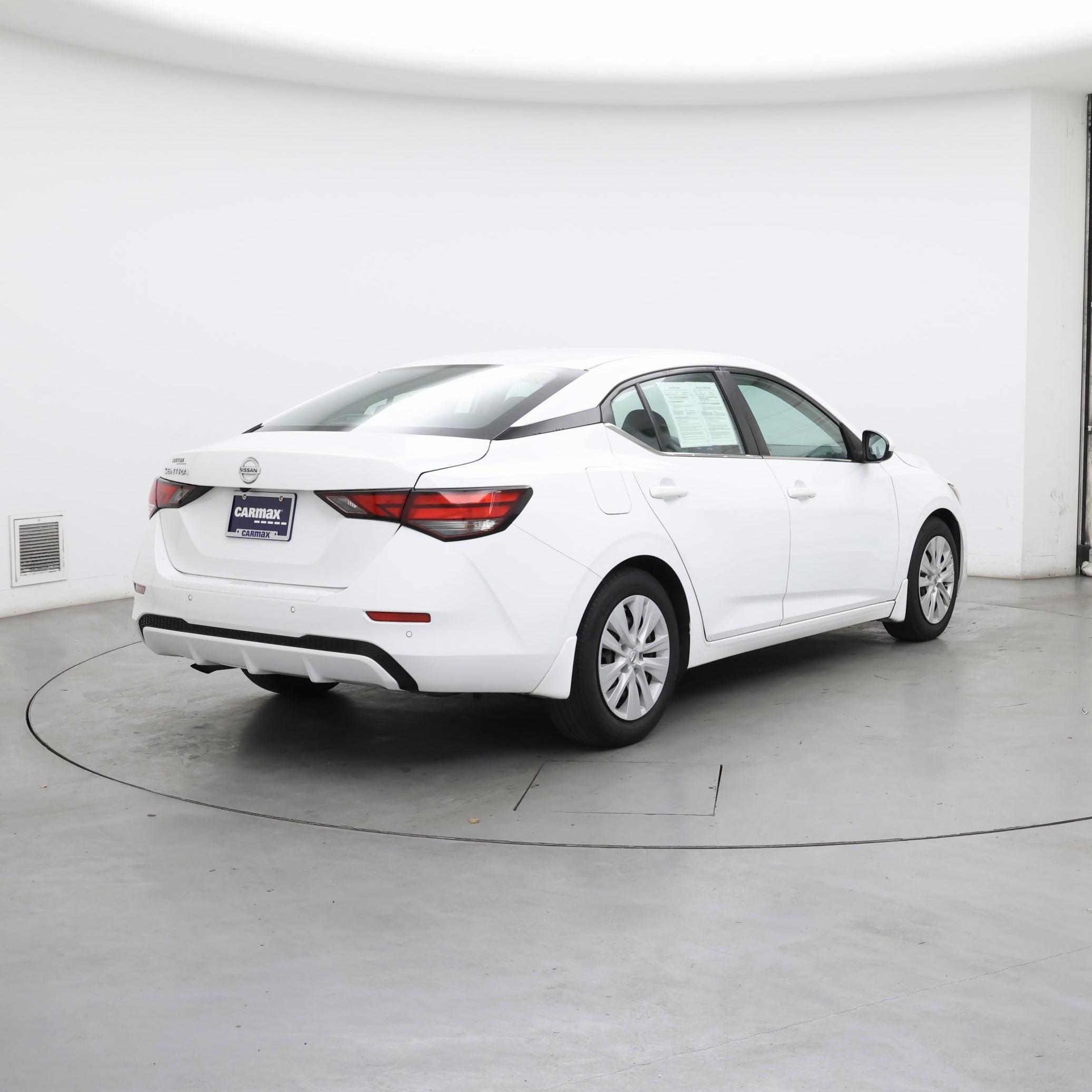 Thumbnail: 2022 Nissan Sentra - 8