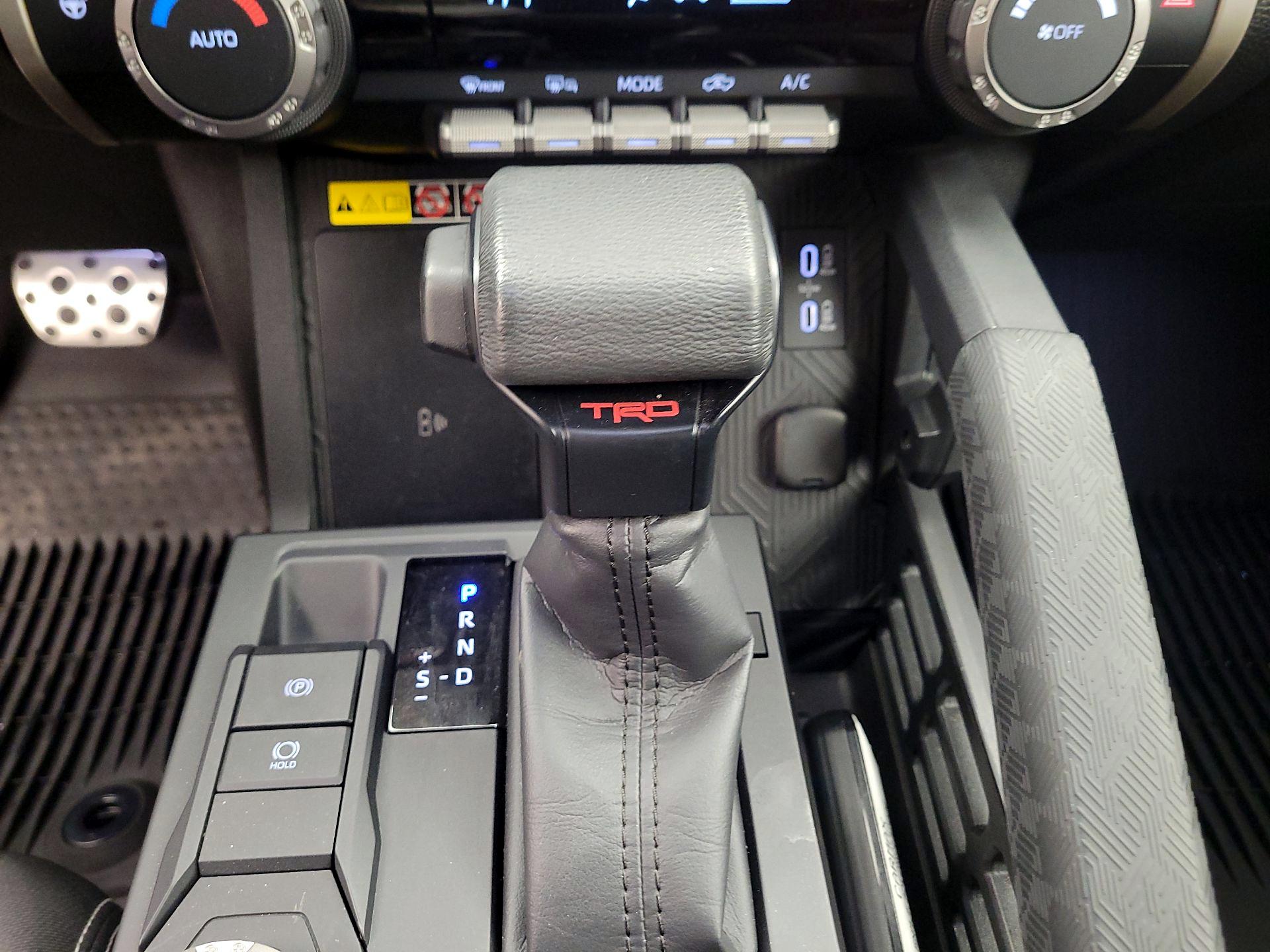 Thumbnail: 2024 Toyota Tacoma - 15