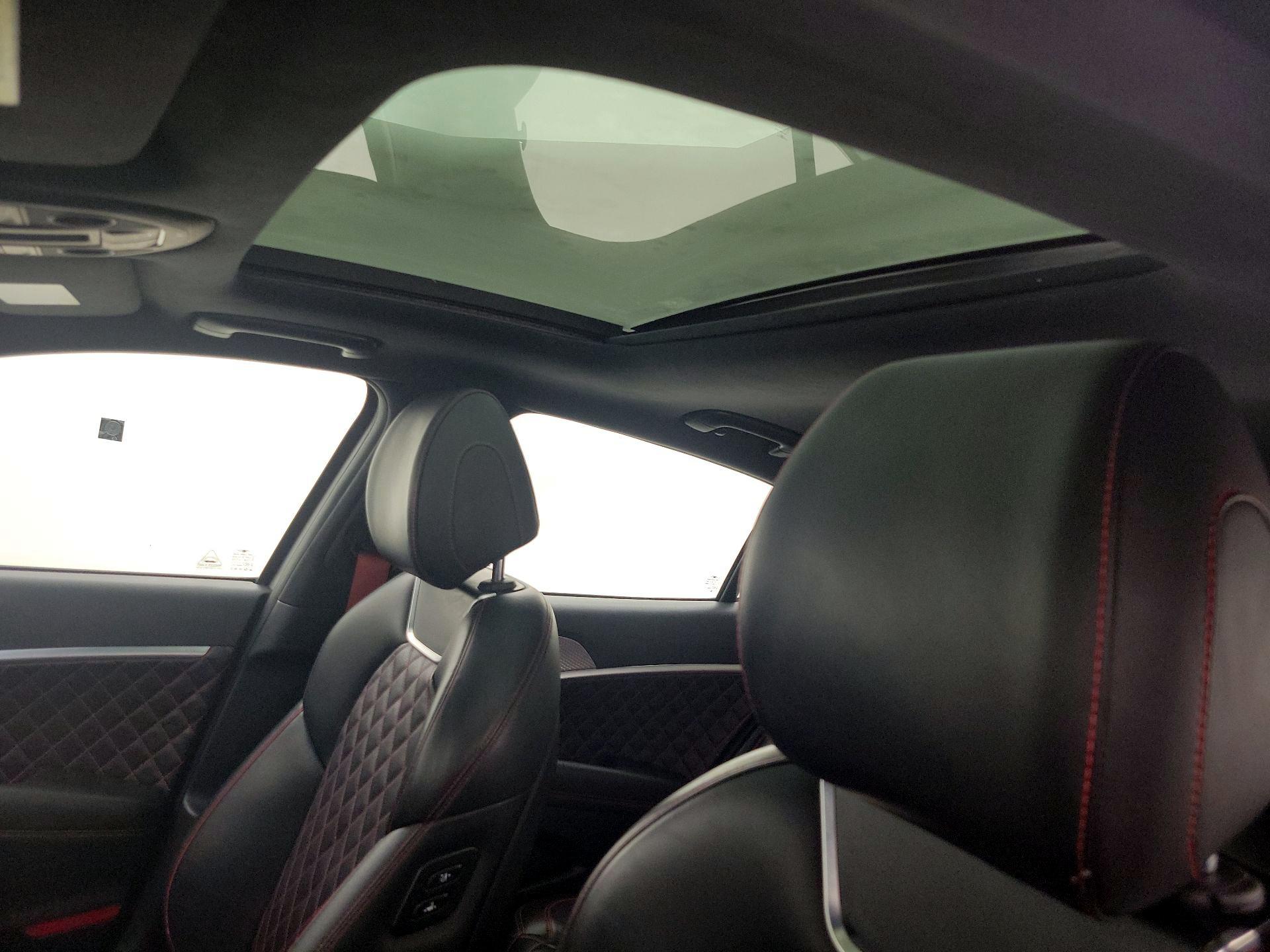 Thumbnail: 2023 Genesis G70 - 20