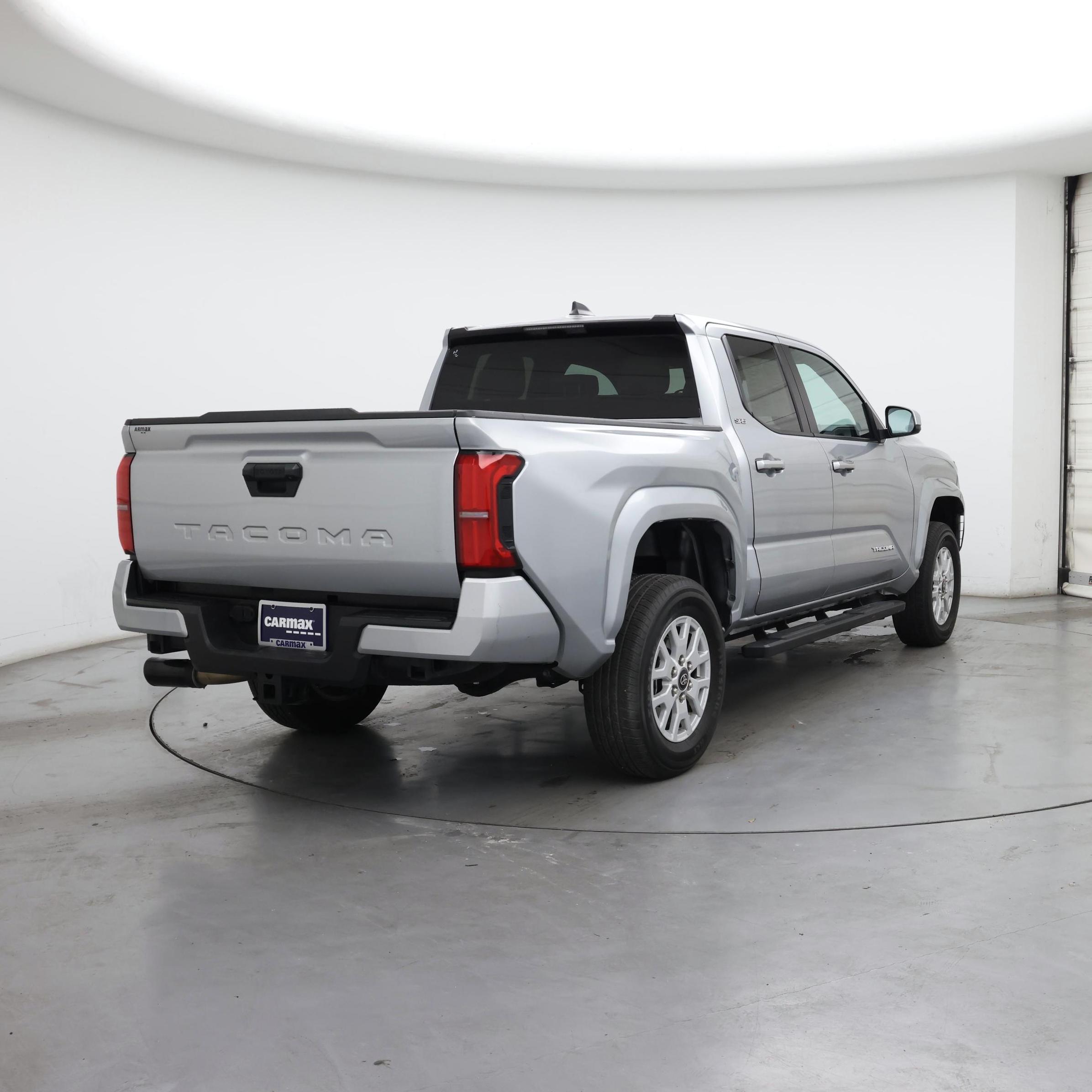 Thumbnail: 2024 Toyota Tacoma - 8