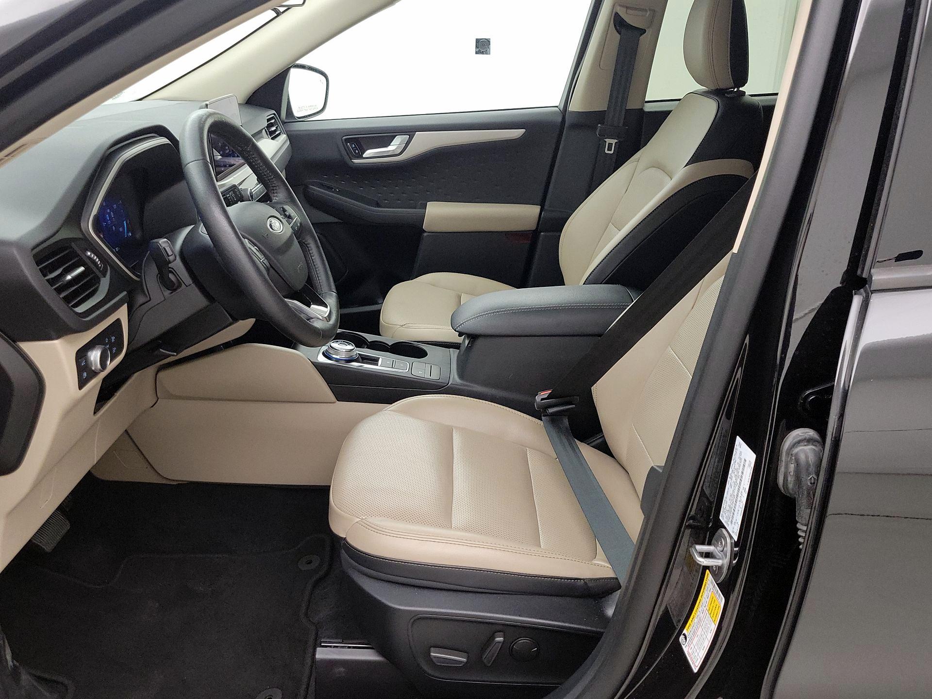 Thumbnail: 2020 Ford Escape - 11