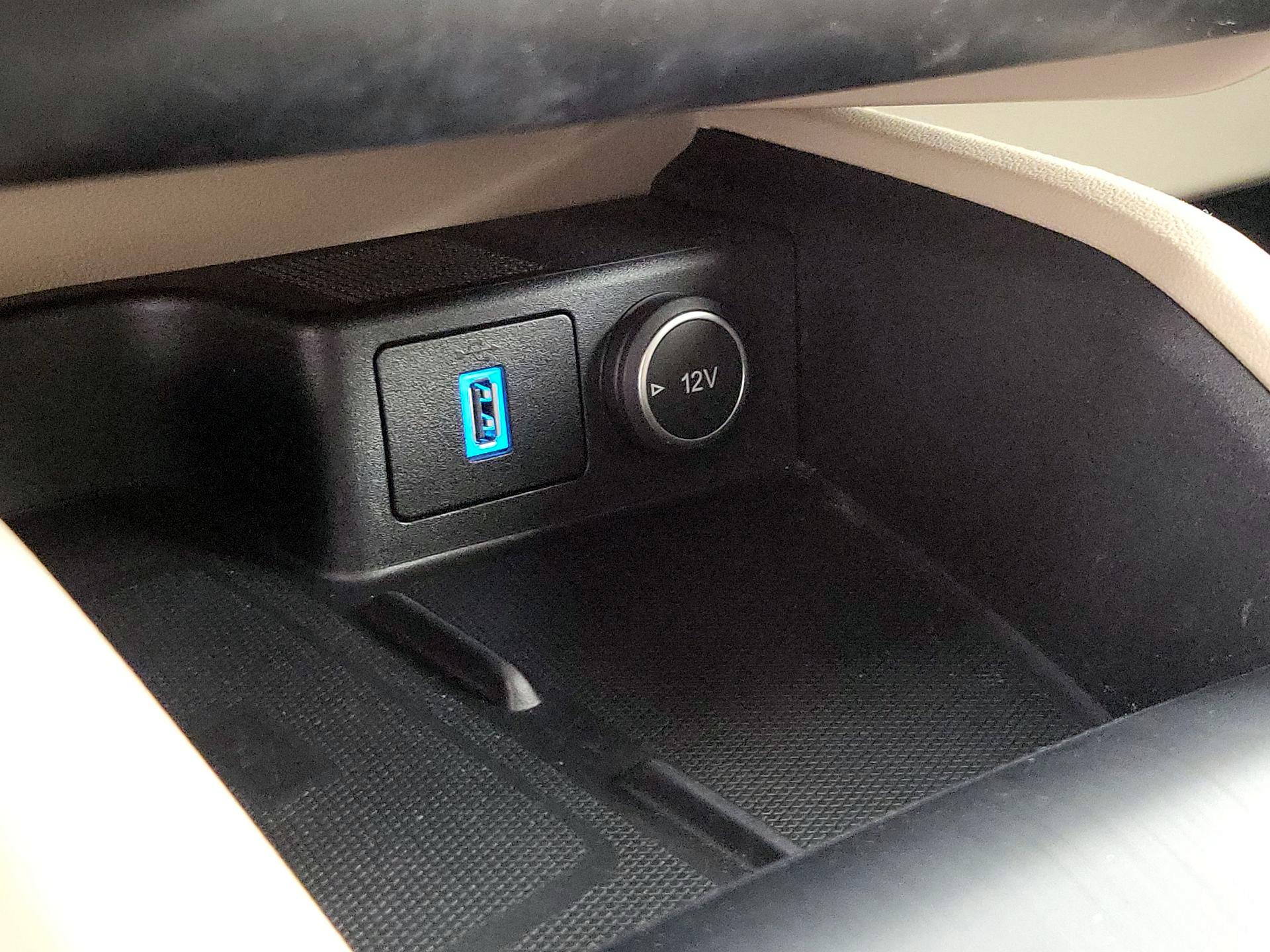 Thumbnail: 2020 Ford Escape - 19