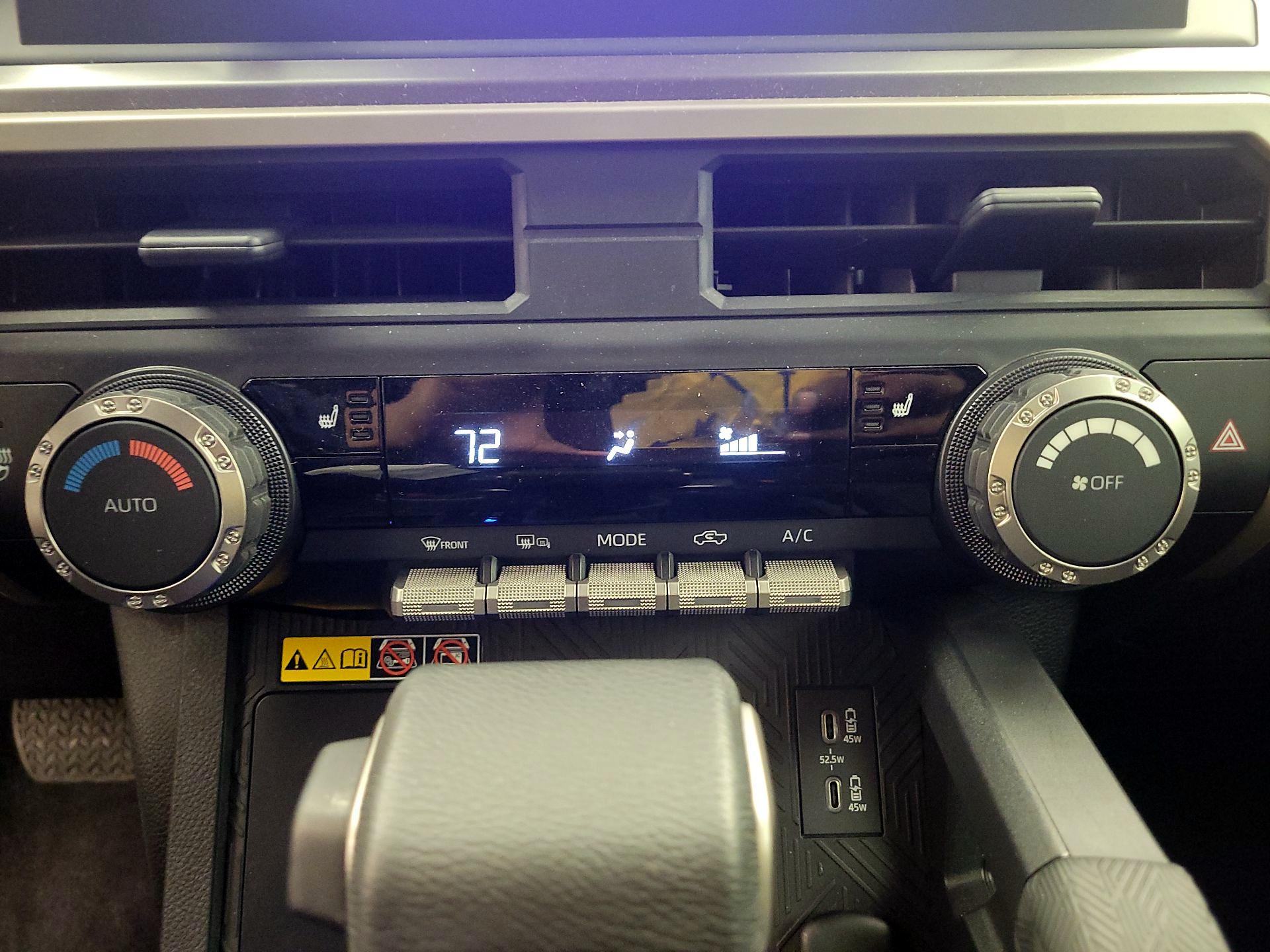 Thumbnail: 2024 Toyota Tacoma - 14