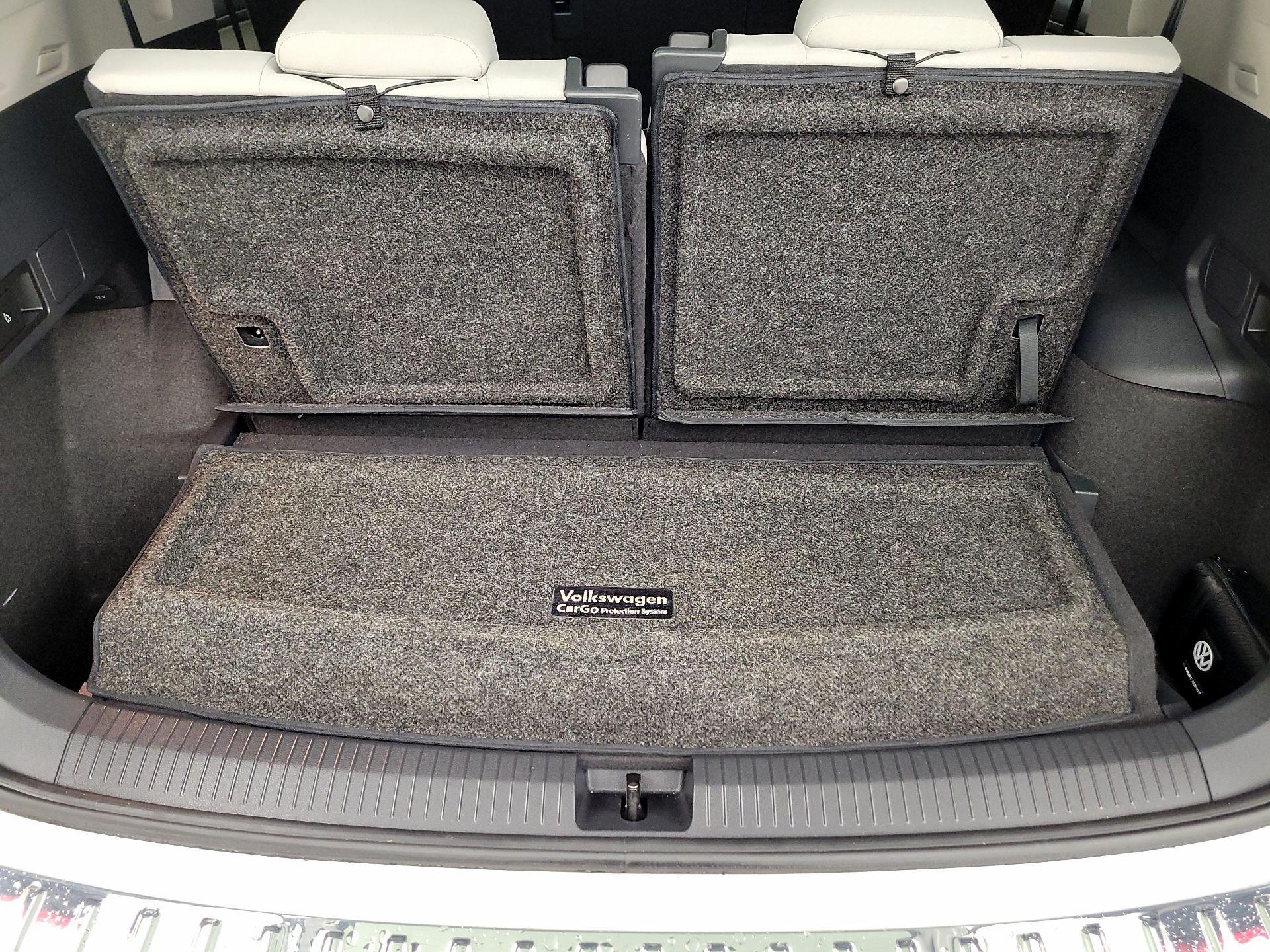 Thumbnail: 2020 Volkswagen Tiguan - 16