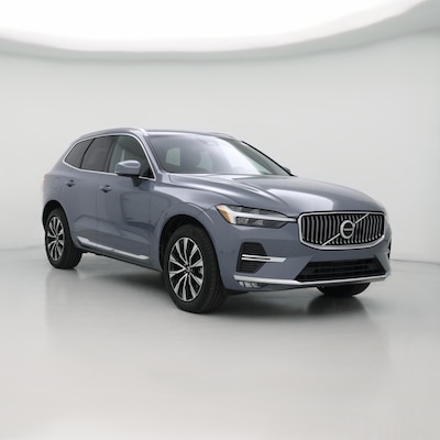 2023 Volvo XC60 B5 Plus Dark Theme