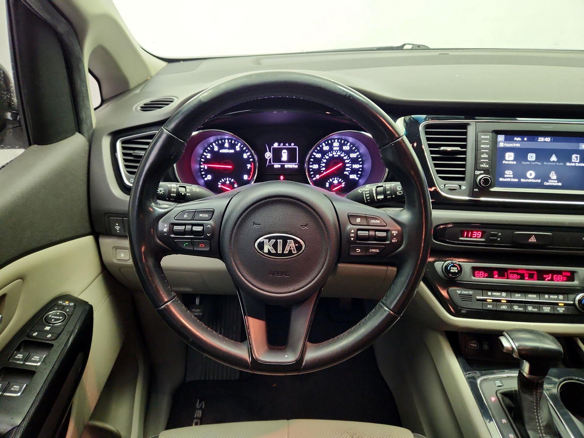 Thumbnail: 2017 Kia Sedona - 10