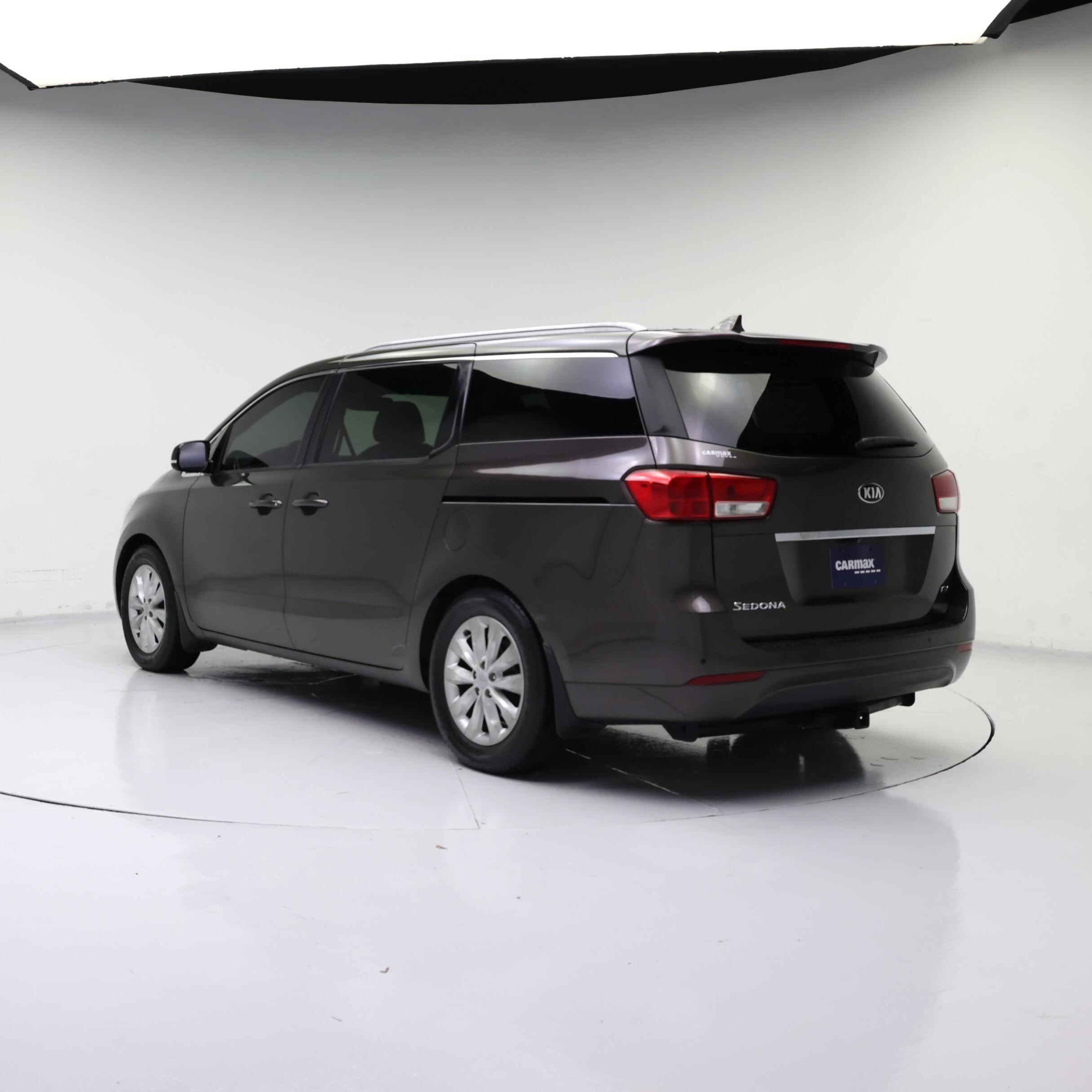 Thumbnail: 2017 Kia Sedona - 2