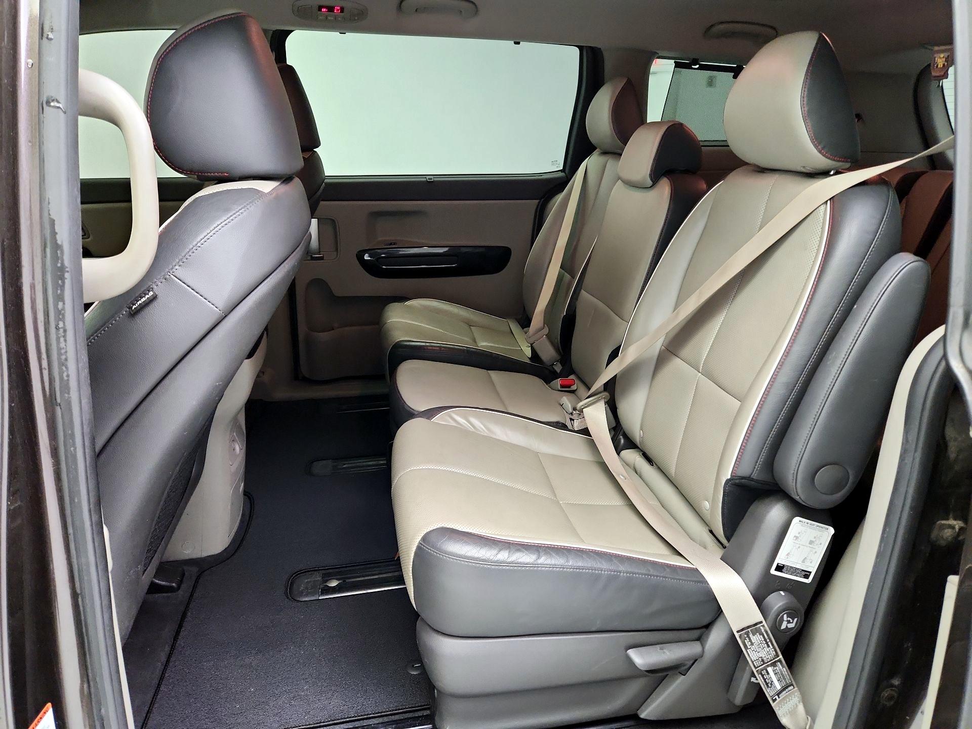 Thumbnail: 2017 Kia Sedona - 19