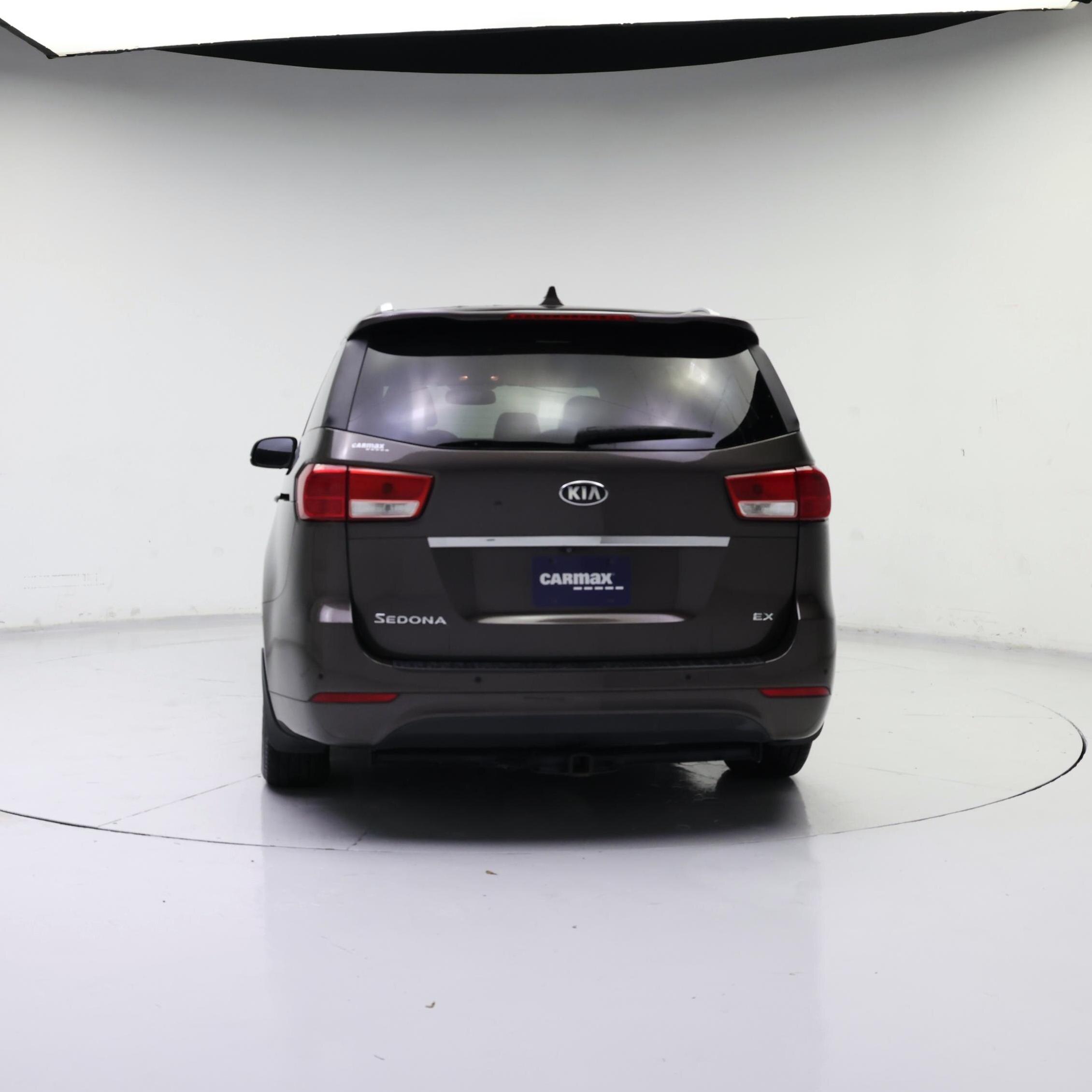 Thumbnail: 2017 Kia Sedona - 6