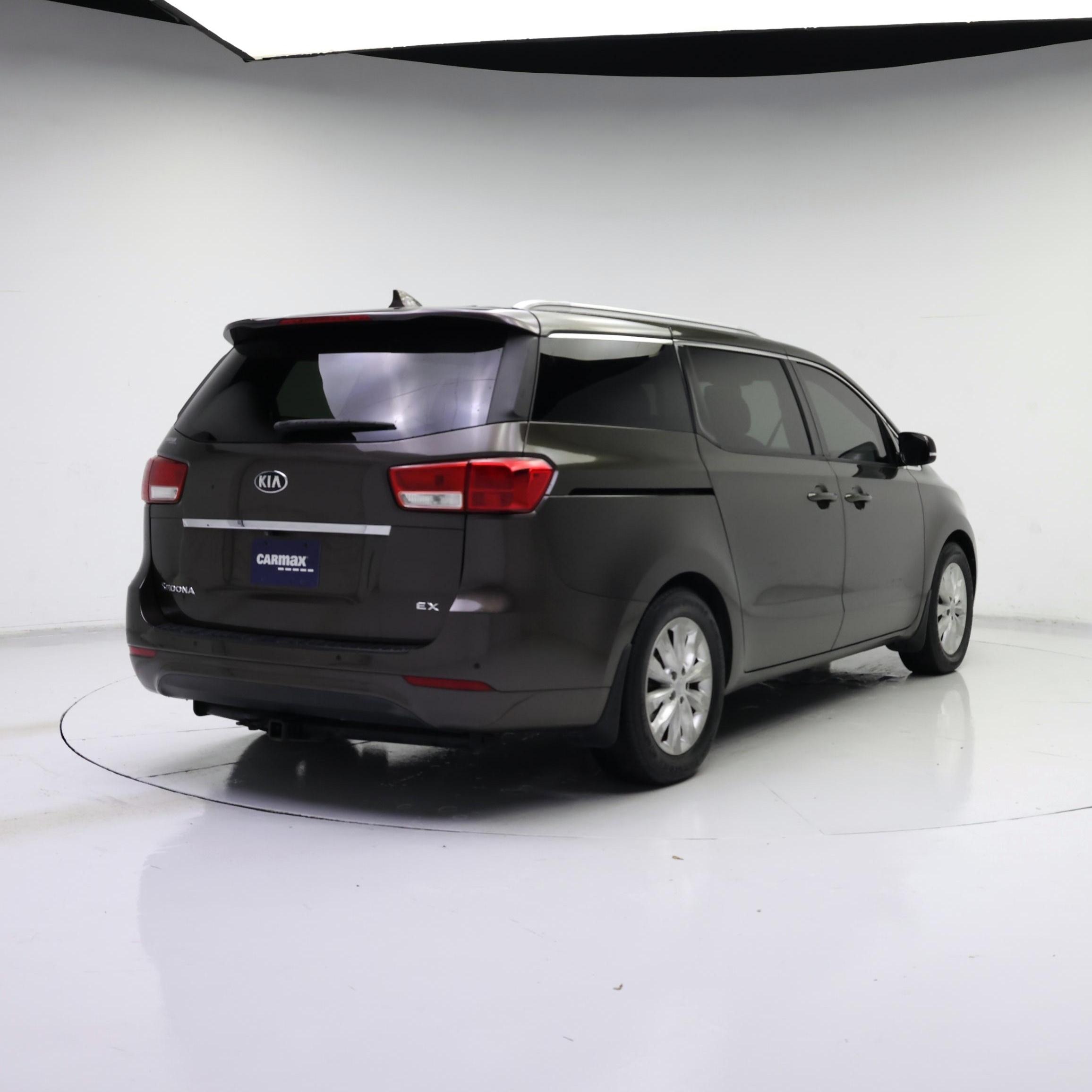 Thumbnail: 2017 Kia Sedona - 8