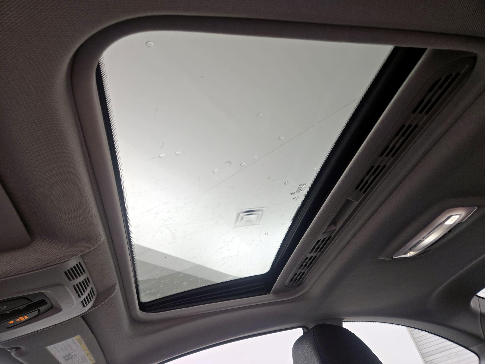 Thumbnail: 2015 BMW 2 Series - 20