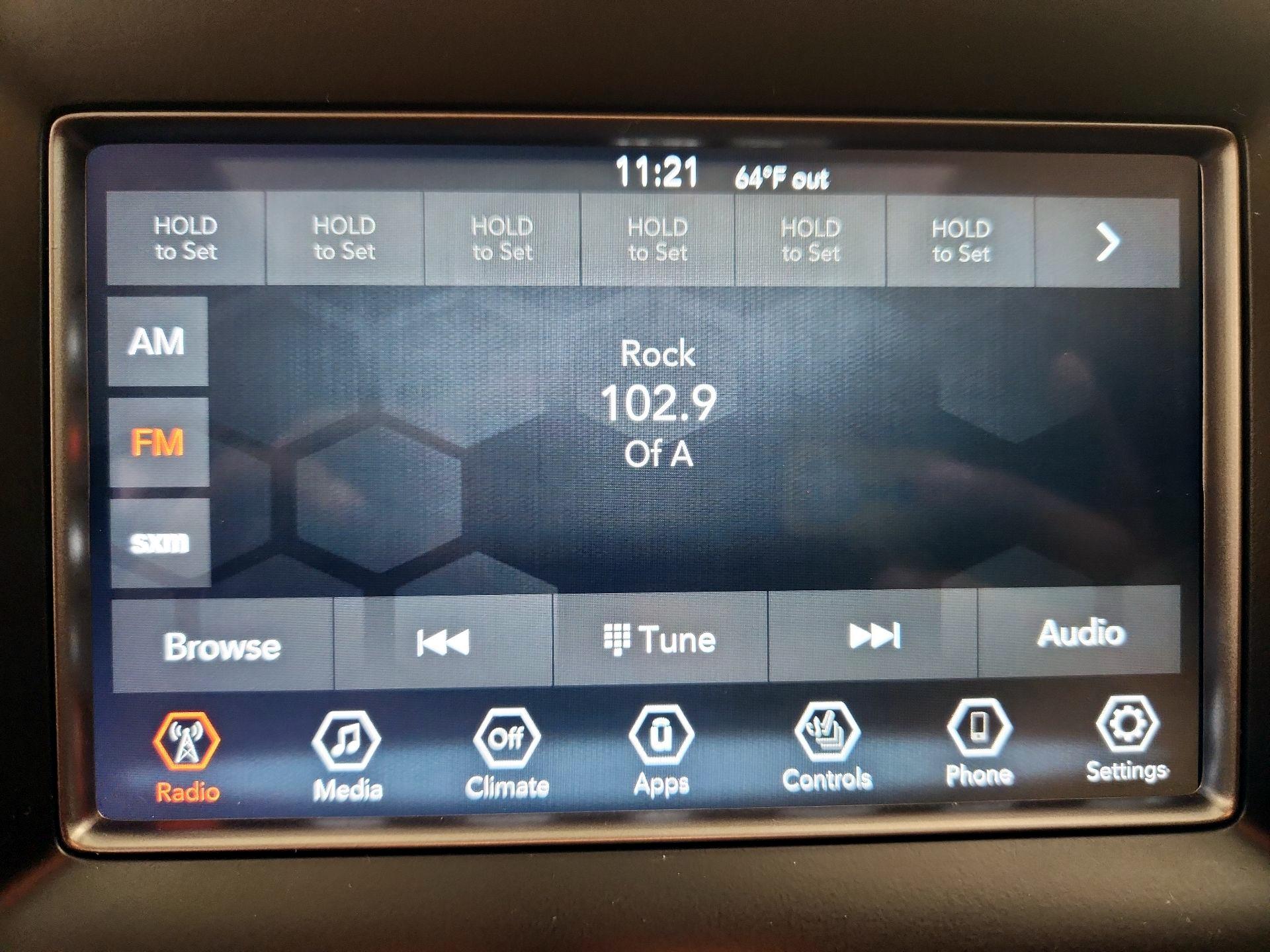 Thumbnail: 2018 Jeep Grand Cherokee - 15