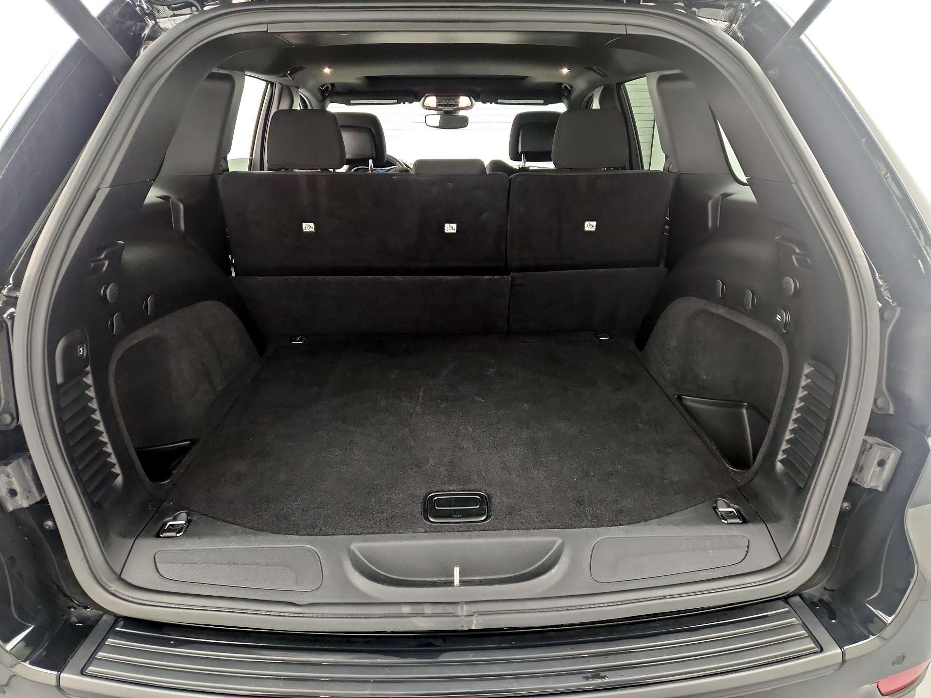 Thumbnail: 2018 Jeep Grand Cherokee - 20